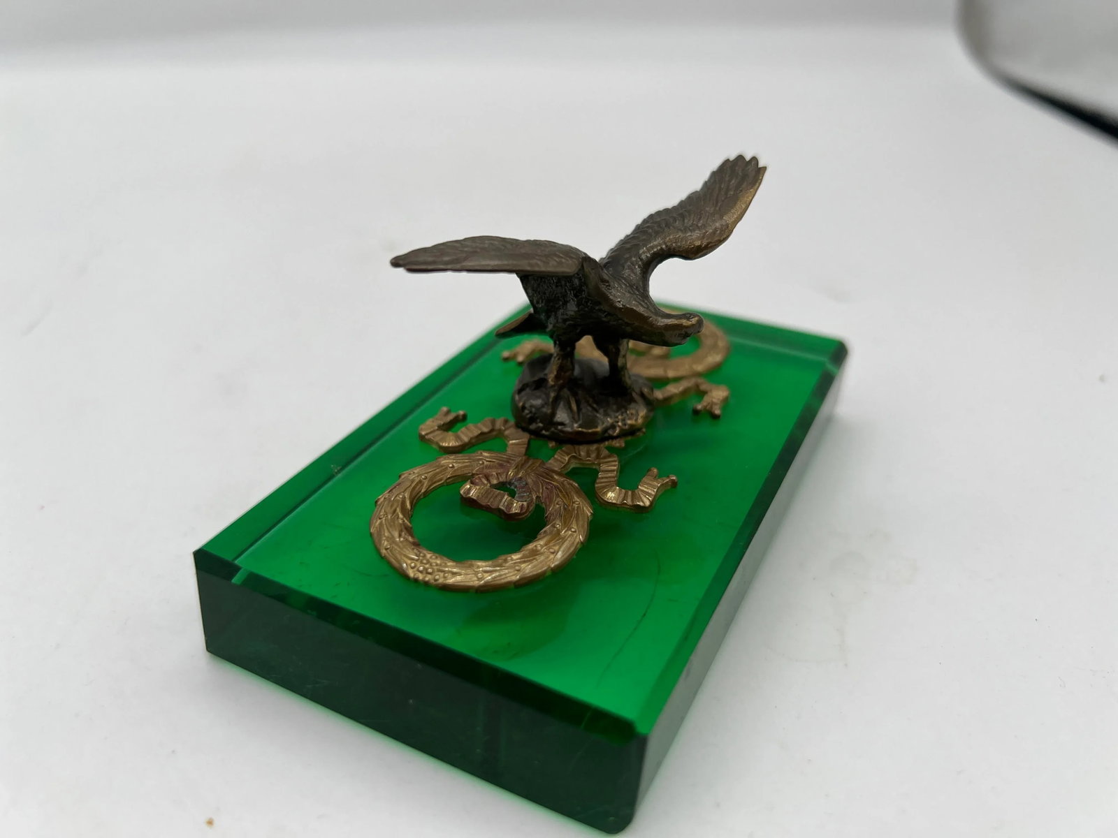 Antique French Empire Style Gilt Eagle Motif & Emerald Glass Paperweight - 6