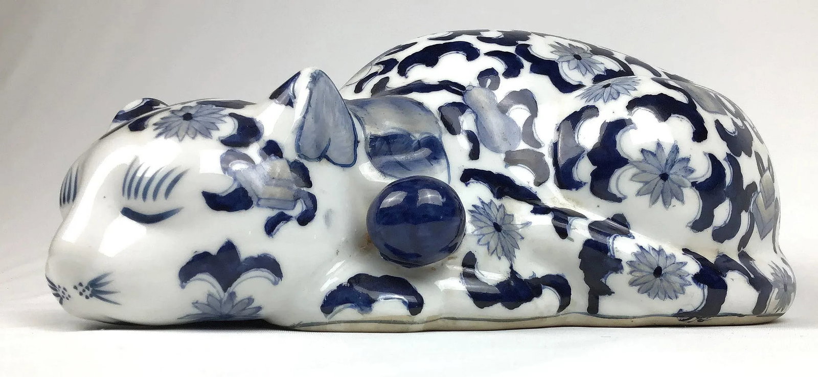 Mid Century Blue & White Porcelain Laying Cat Figurine - 6