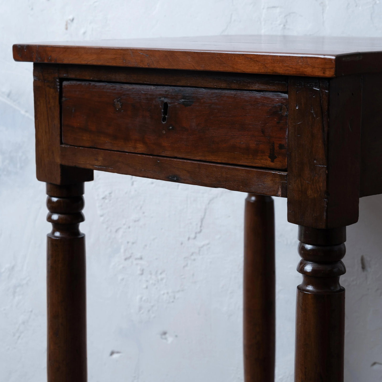 A Sheraton Mahogany One-Drawer Stand - 5