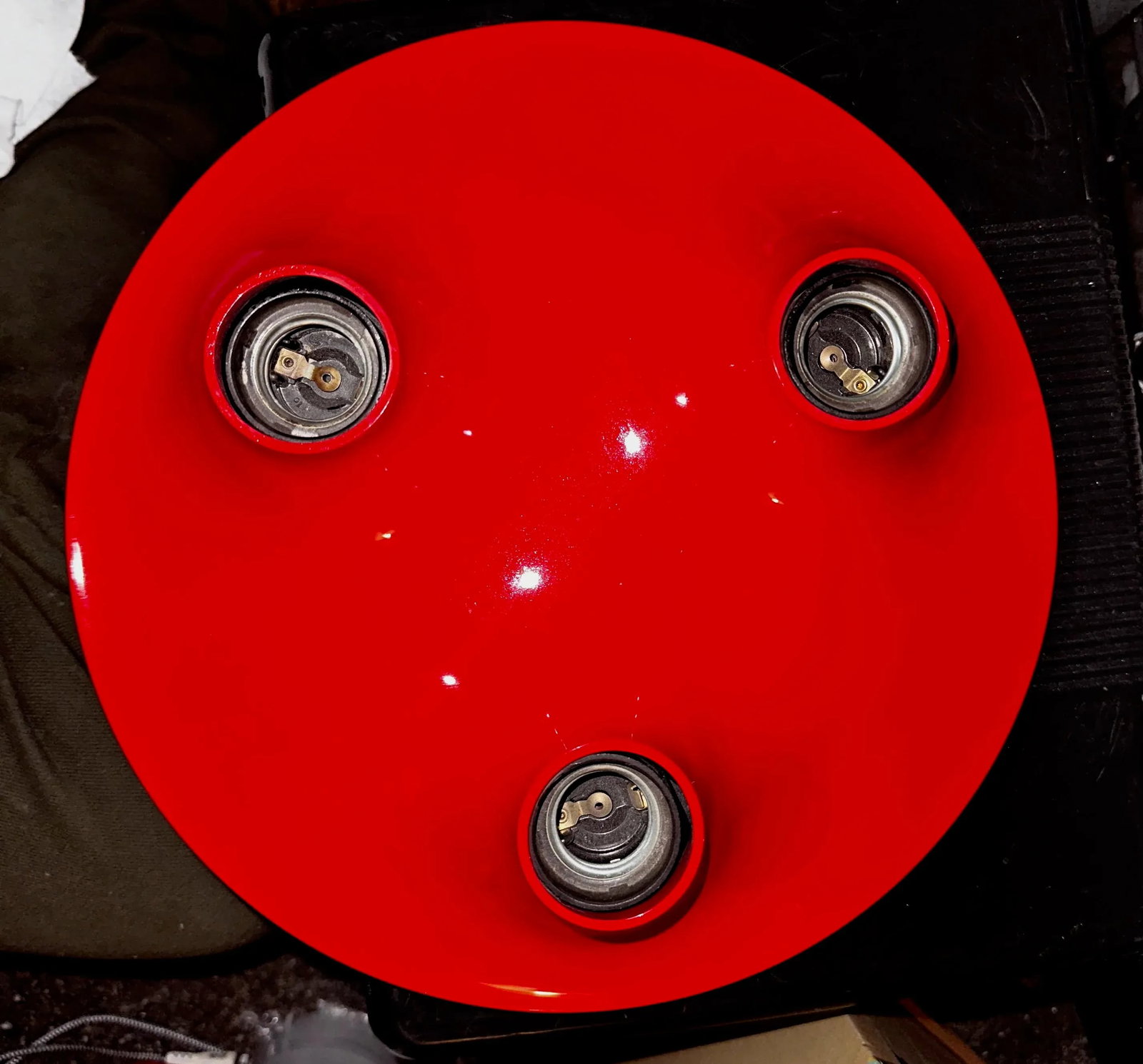 Vico Magistretti for Artemide Red Triteti Light Fixture, Three-Light, 1969. - 5