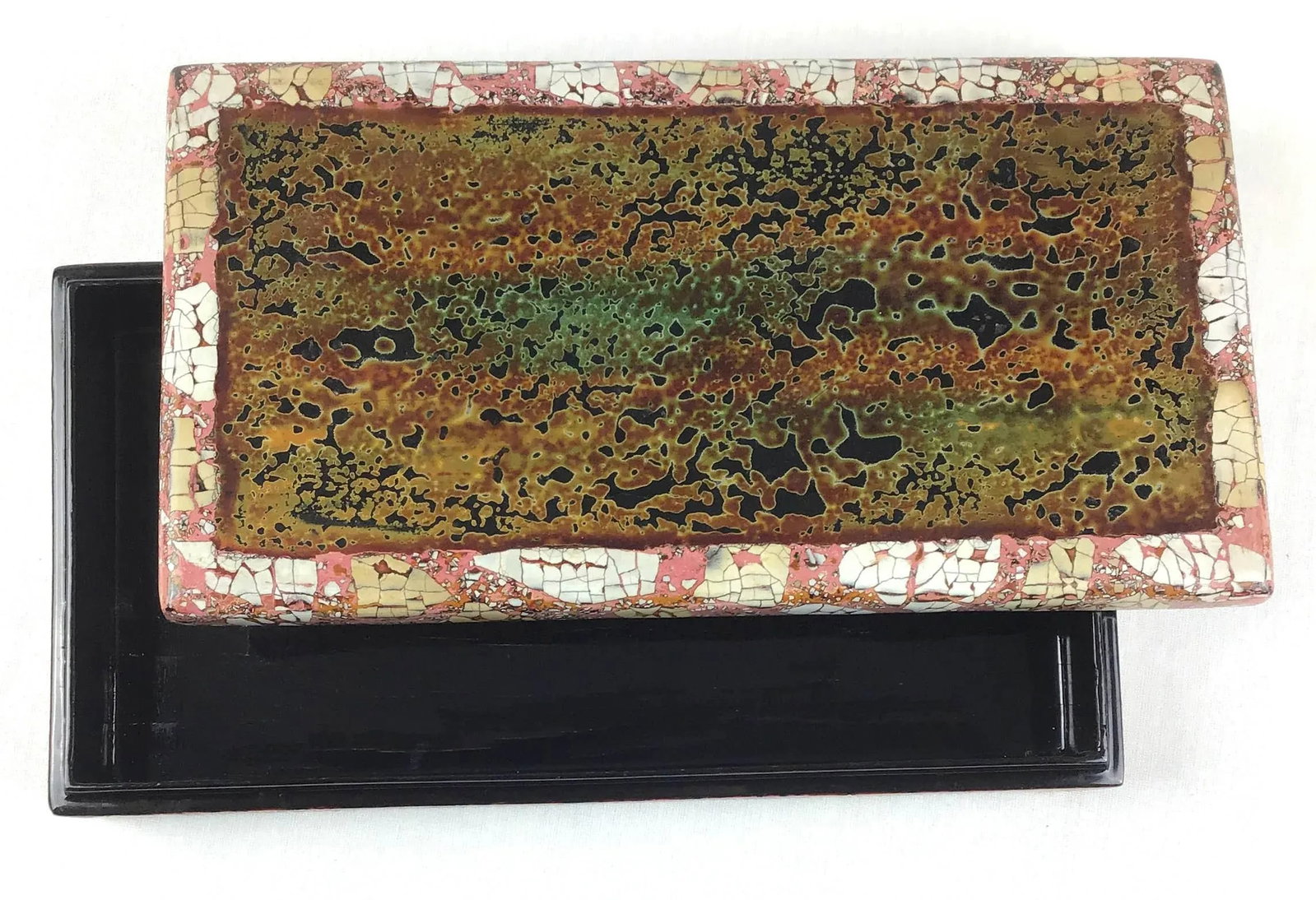 Vintage Artisan Lacquered Covered Box by Artex Saigon - 7