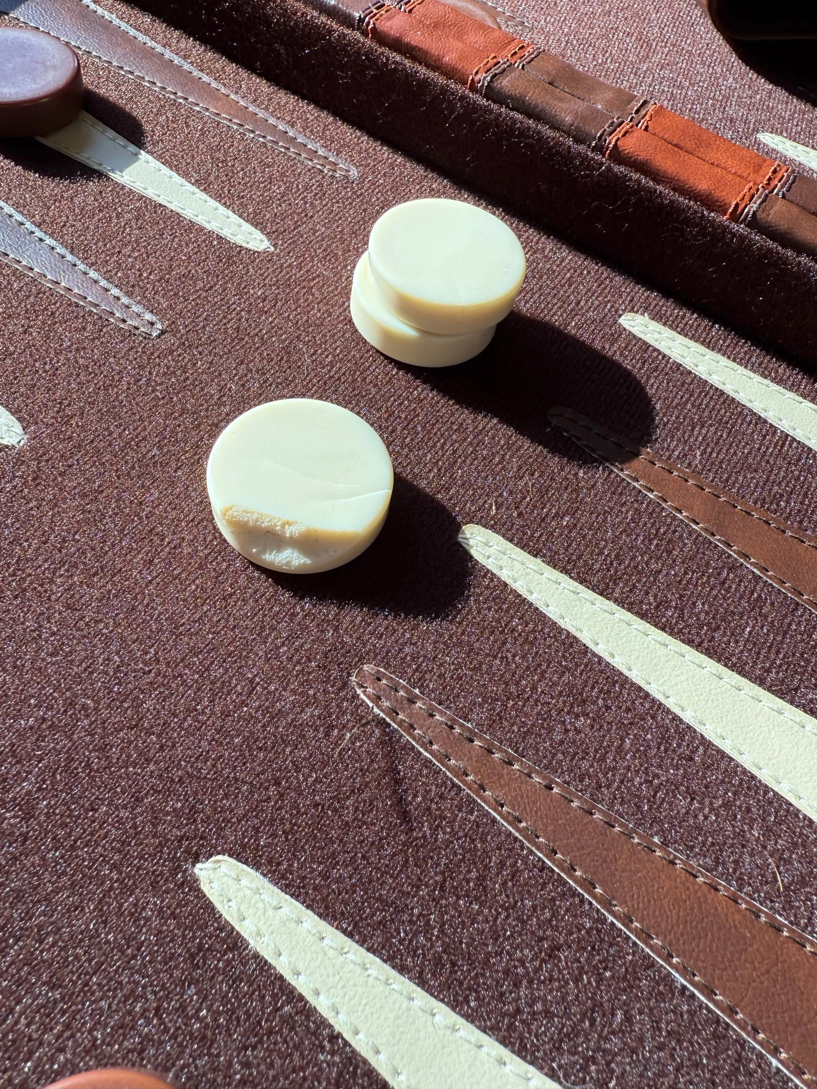 Backgammon Brown Leatherette Handled Case - 10