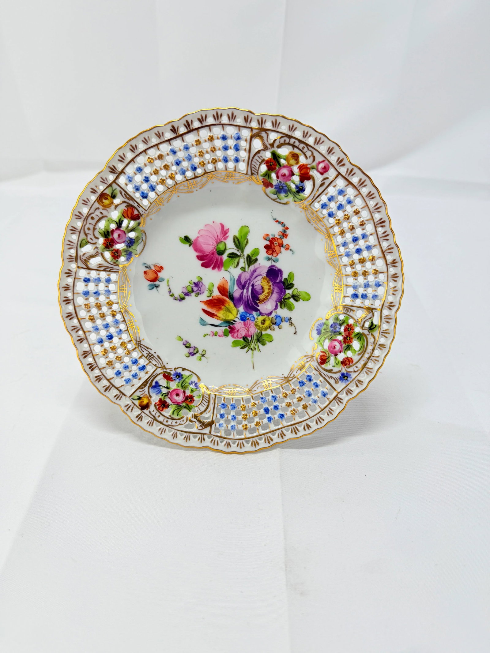 Antique Dresden Floral Encrusted & Pierced Porcelain Compote - 7