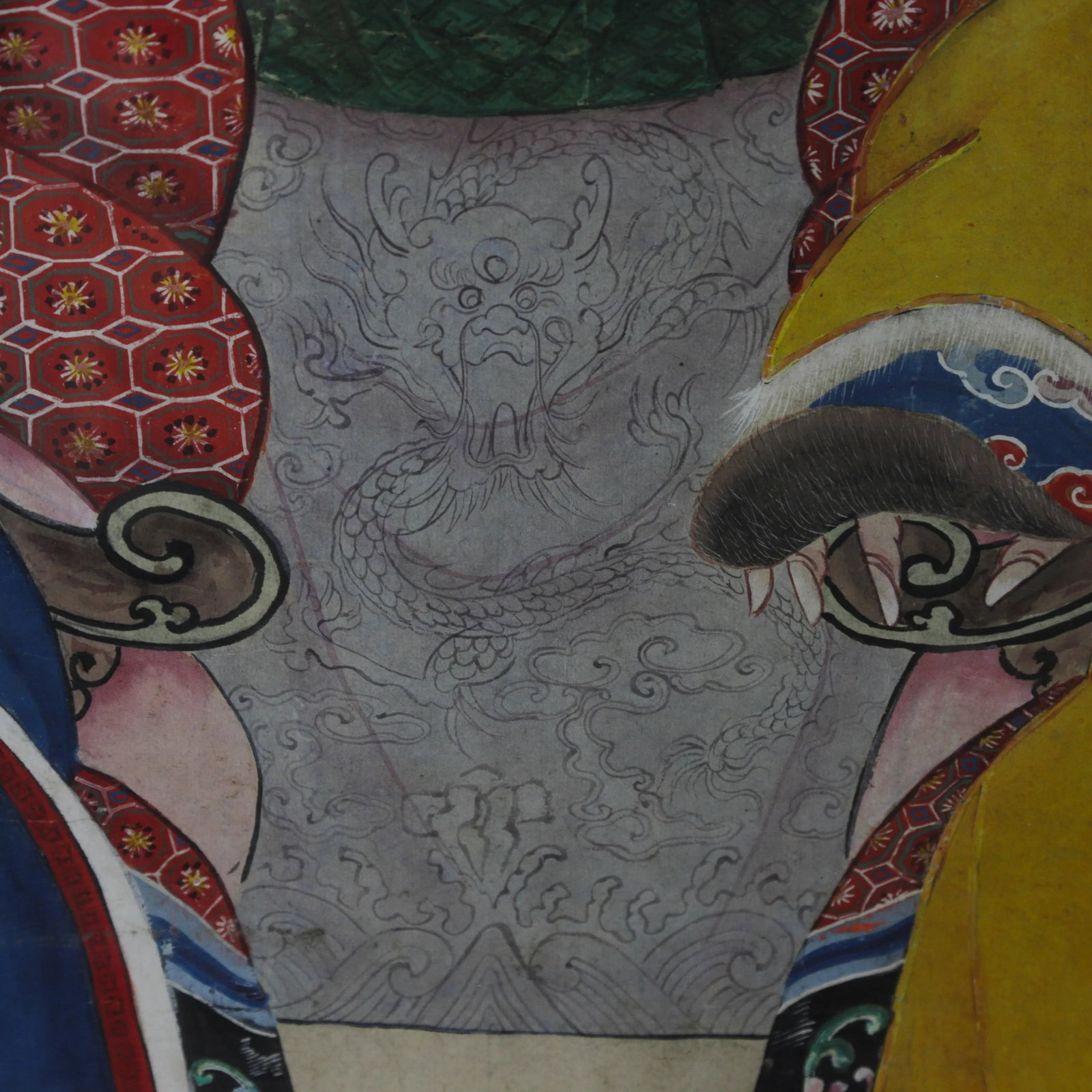 Large Framed Mid-Qing Dynasty Chinese Meticulous Ancestor Portraits Painting - 5