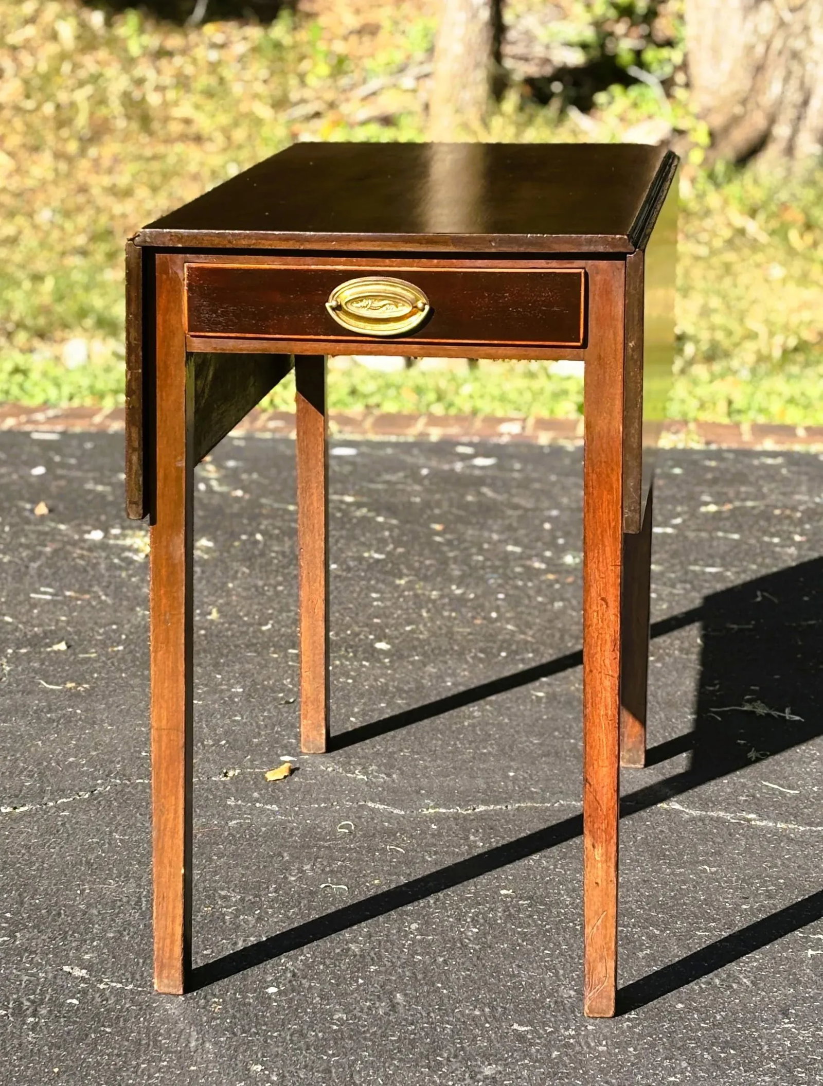 19th Century Federal Drop-Leaf Table - 2