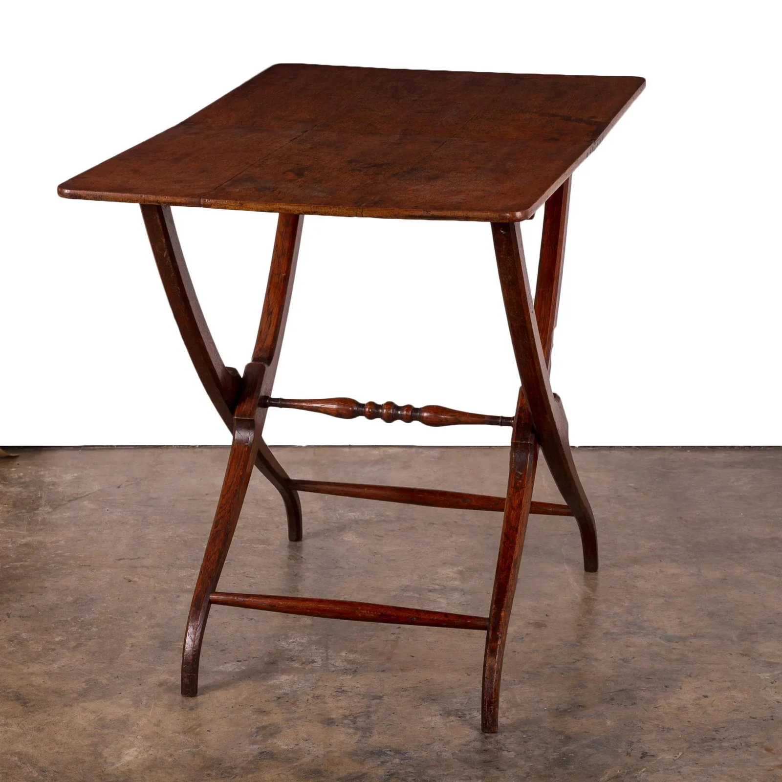 Regency Oak Coaching Table - 3