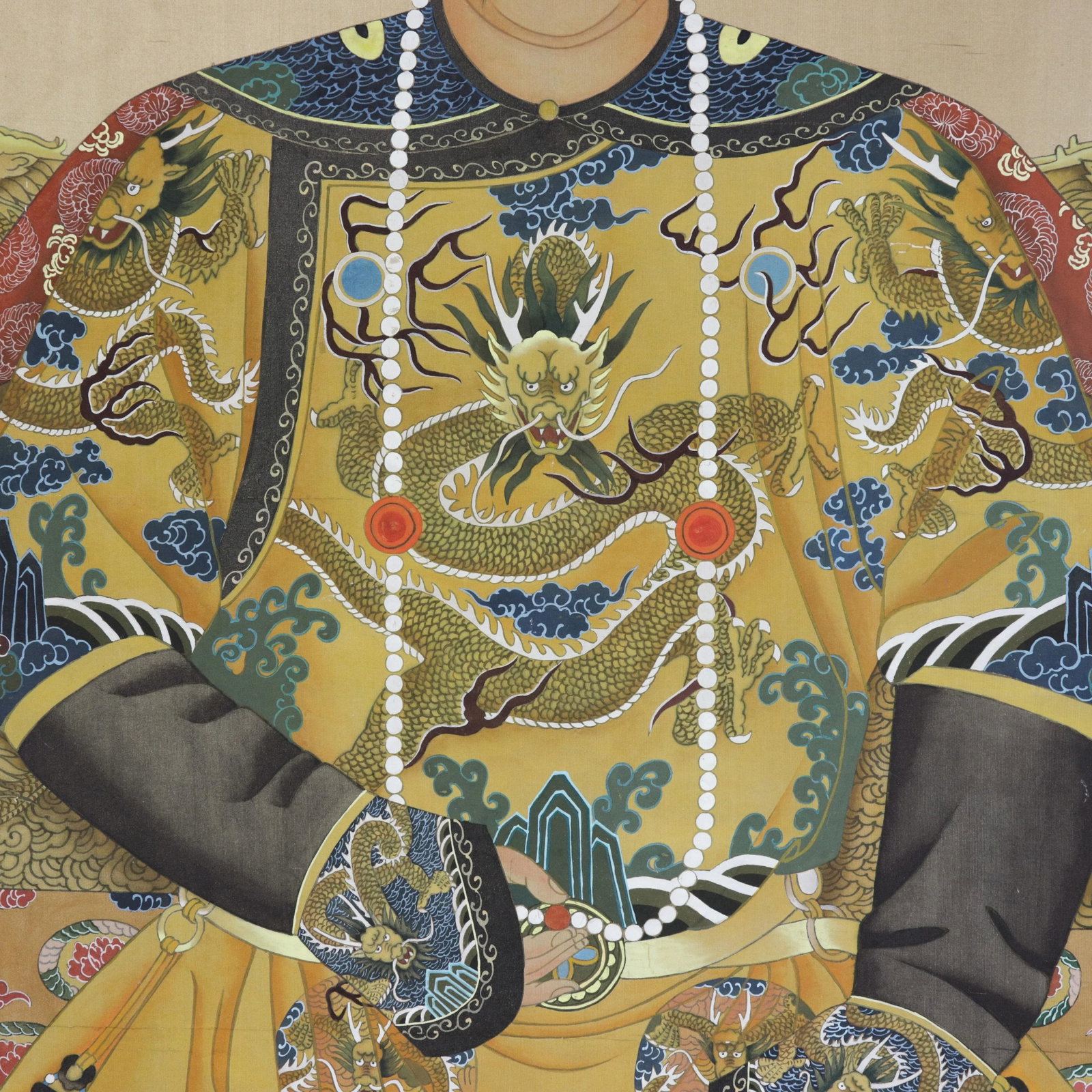Pair of Vintage Chinese Imperial Ancestor Portraits on Silk: Qing Dynasty Emperor & Empress - 10