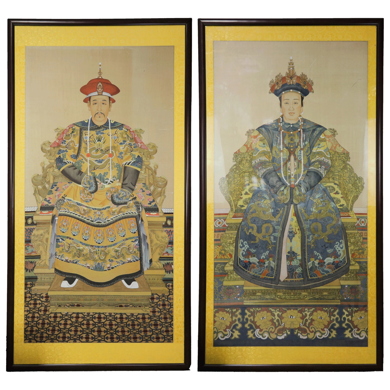Pair of Vintage Chinese Imperial Ancestor Portraits on Silk: Qing Dynasty Emperor & Empress - 16