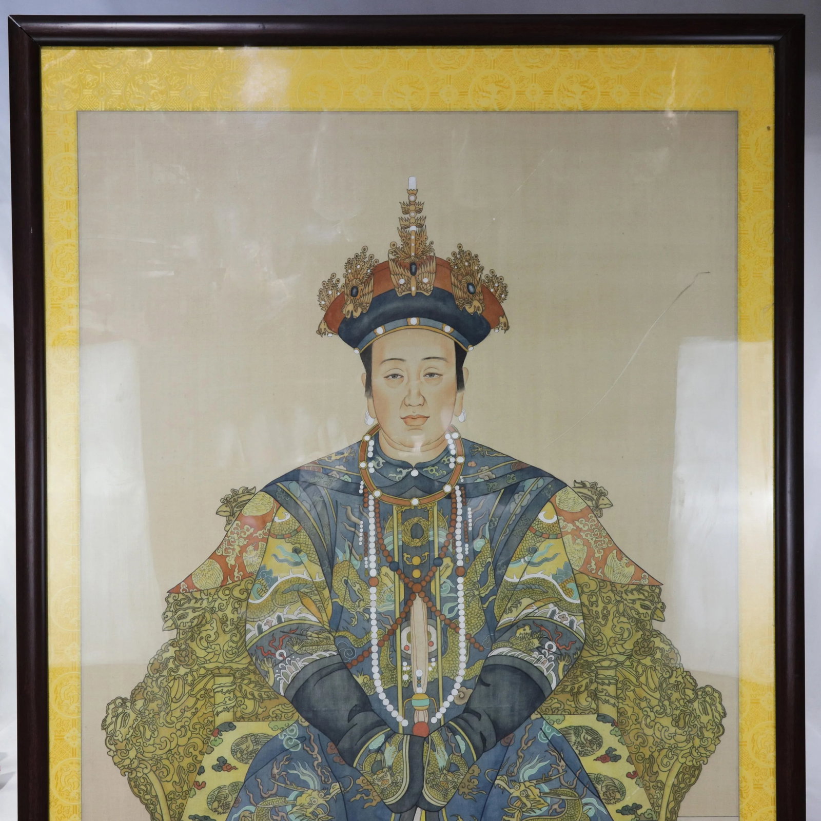 Pair of Vintage Chinese Imperial Ancestor Portraits on Silk: Qing Dynasty Emperor & Empress - 5