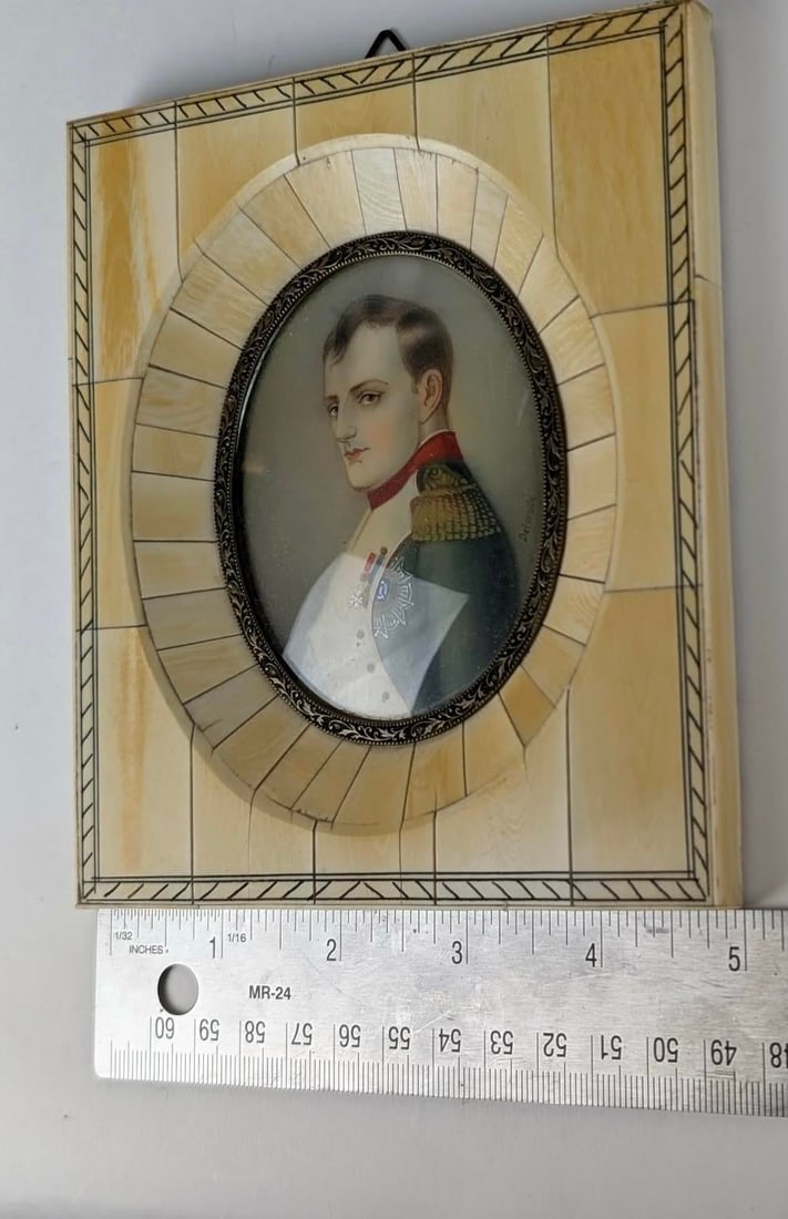 Napoleon and Josephine Portrait Miniatures, Late 19th Century - Set of 2 - 13