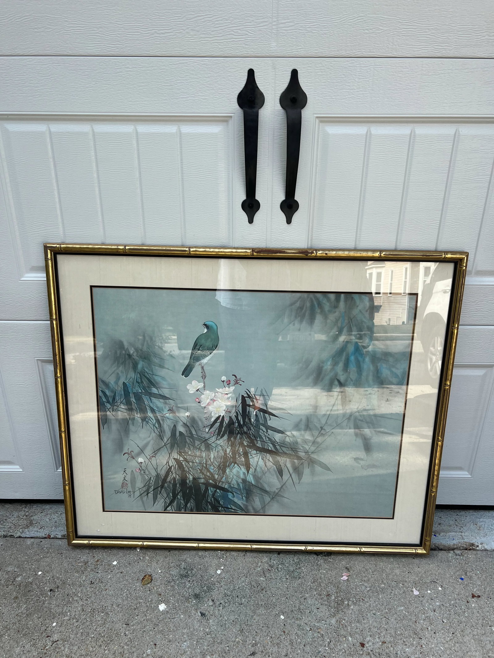 1970s Signed Painting of Bird and Foliage in Gold Bamboo Frame - 3