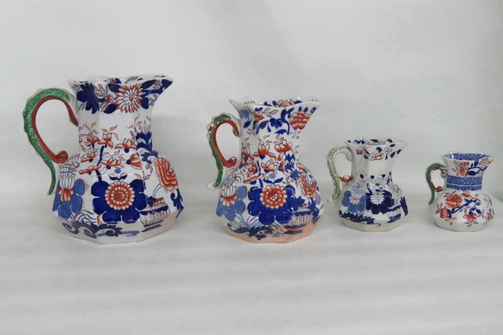 Masons Ironstone Set of Four Jugs Pitchers 19th Century - 13