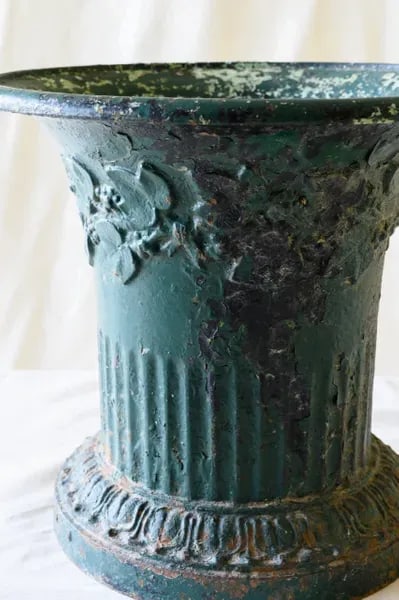 19th Century Iron Jasmin Planter Urn - 2