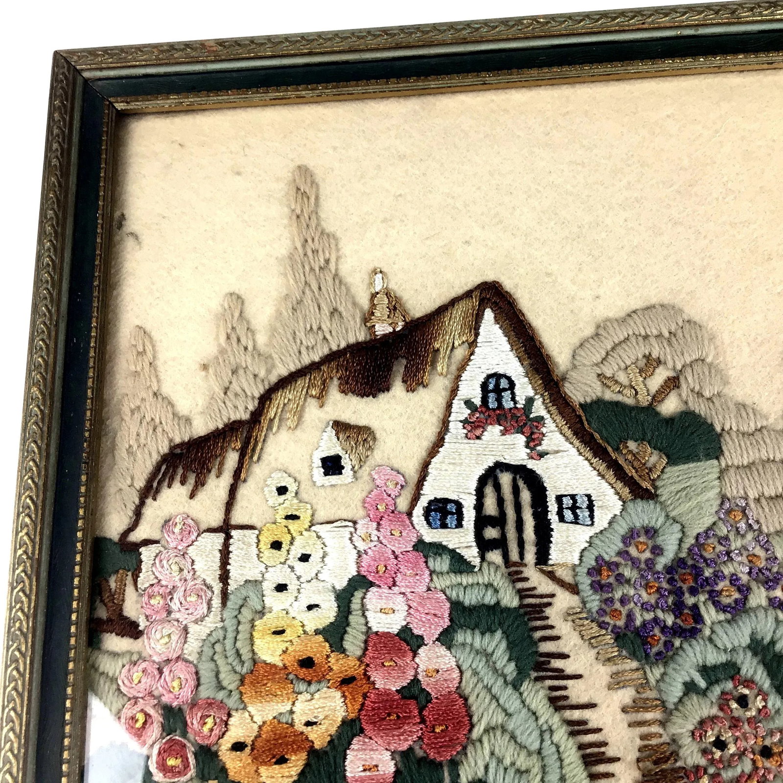 Antique Framed Hand Crocheted Textile Work of Art - 3
