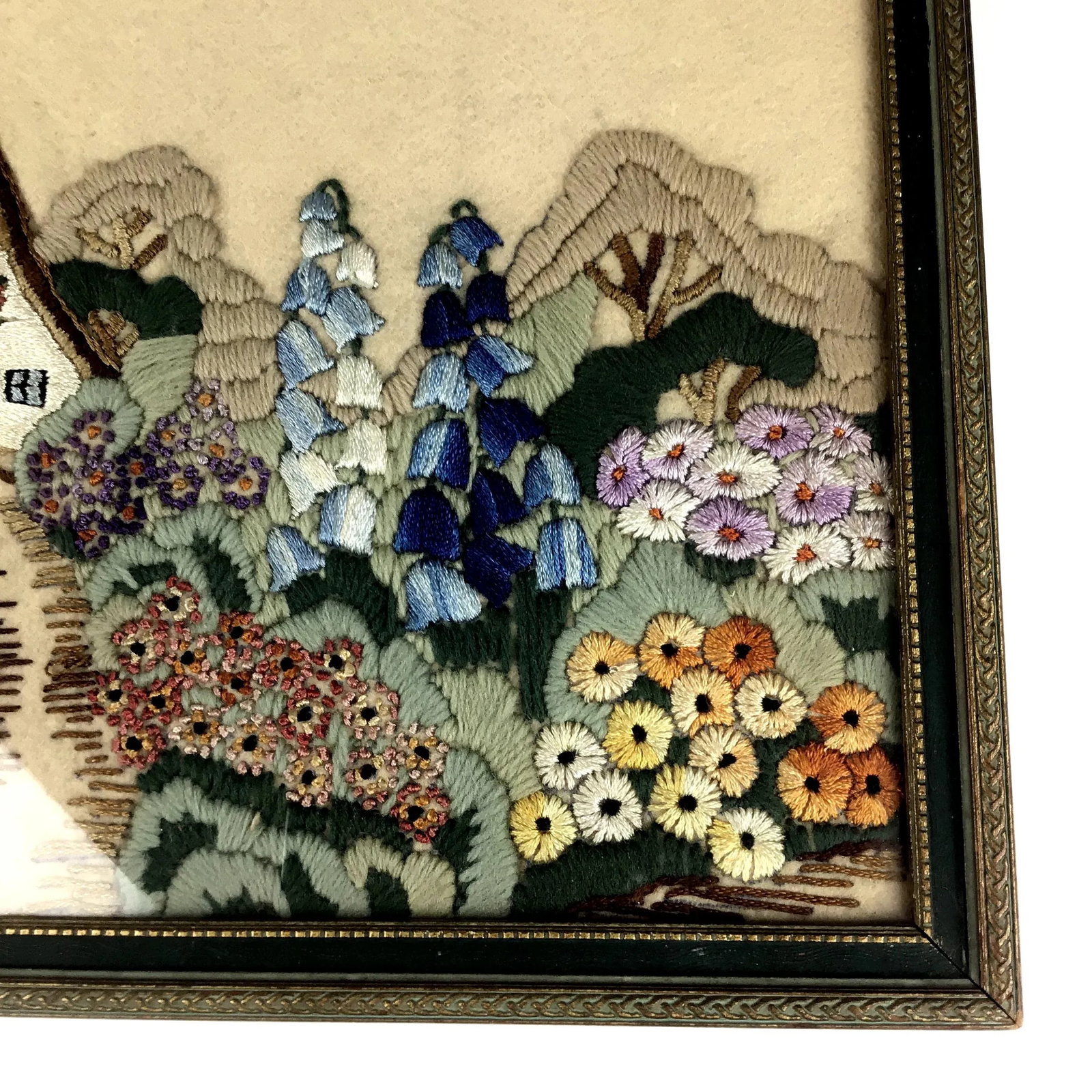 Antique Framed Hand Crocheted Textile Work of Art - 4