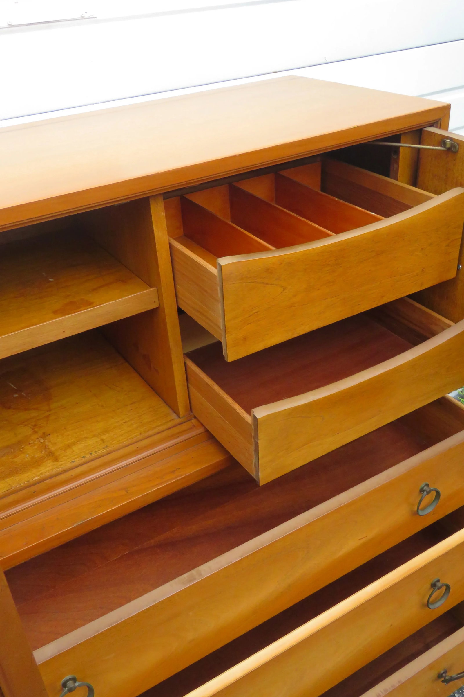 Mid Century Modern Chest of Drawers by Kent Coffey - 4