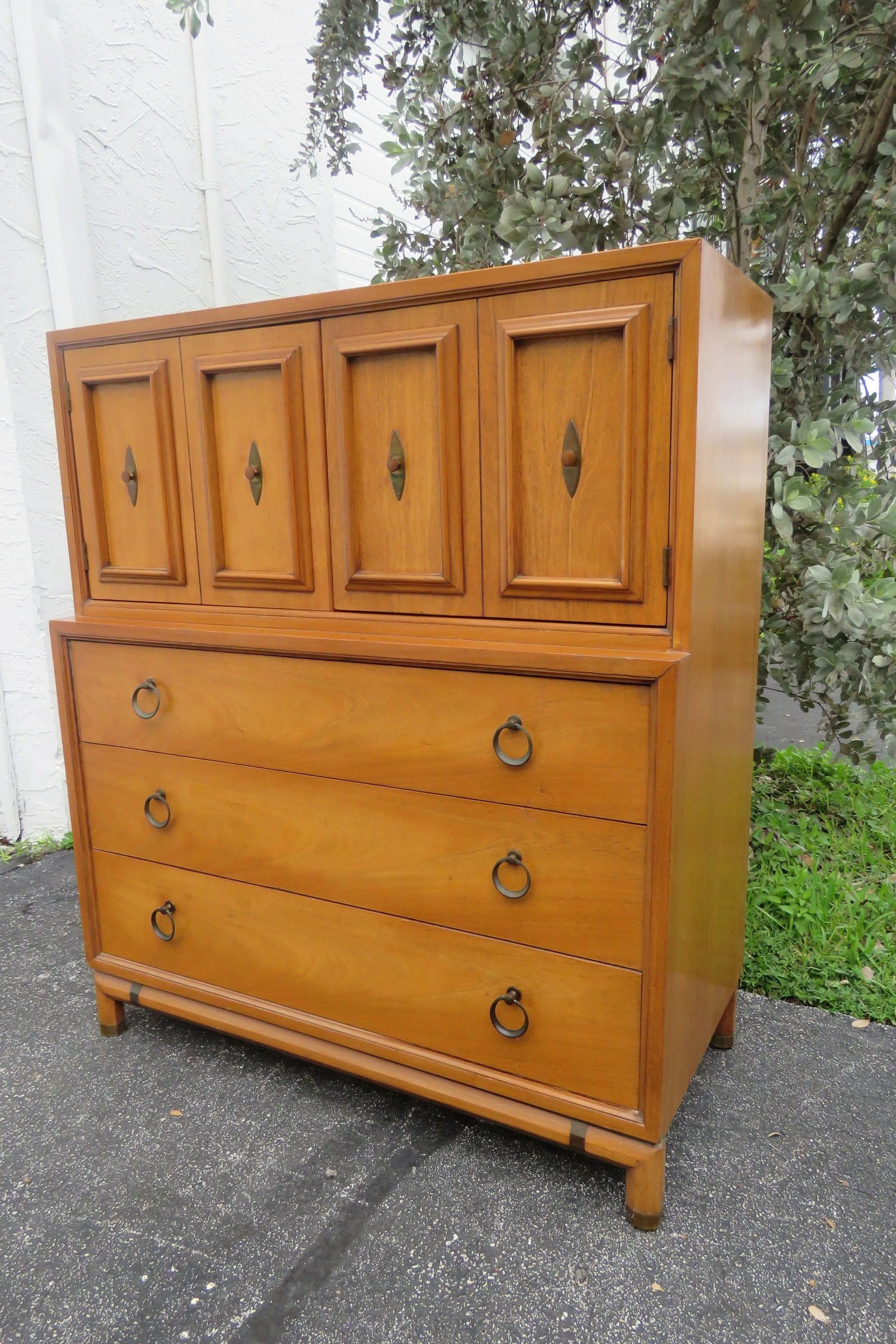 Mid Century Modern Chest of Drawers by Kent Coffey - 6