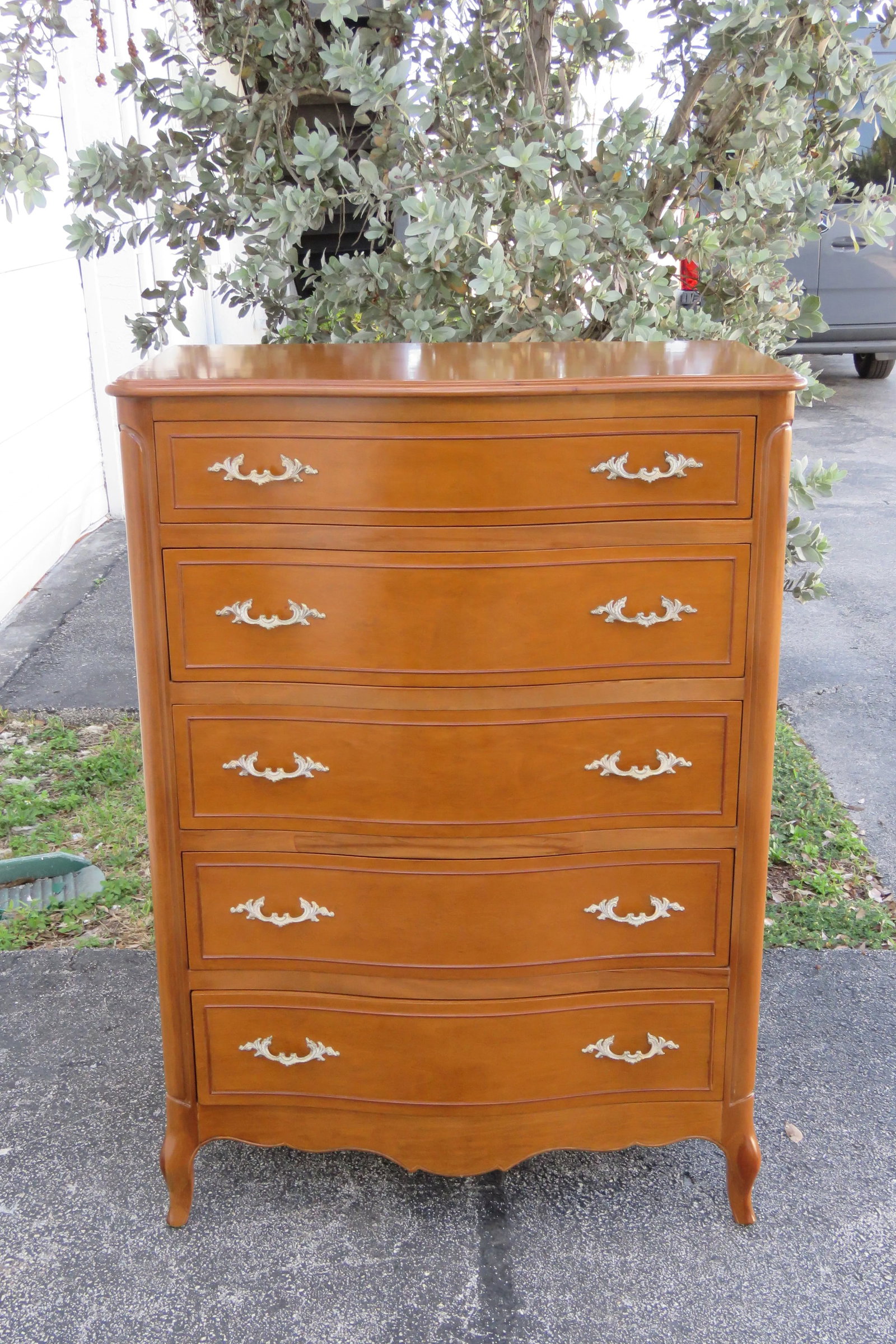 French Cherry Serpentine Front Chest of Drawers by Drexel Furniture - 12