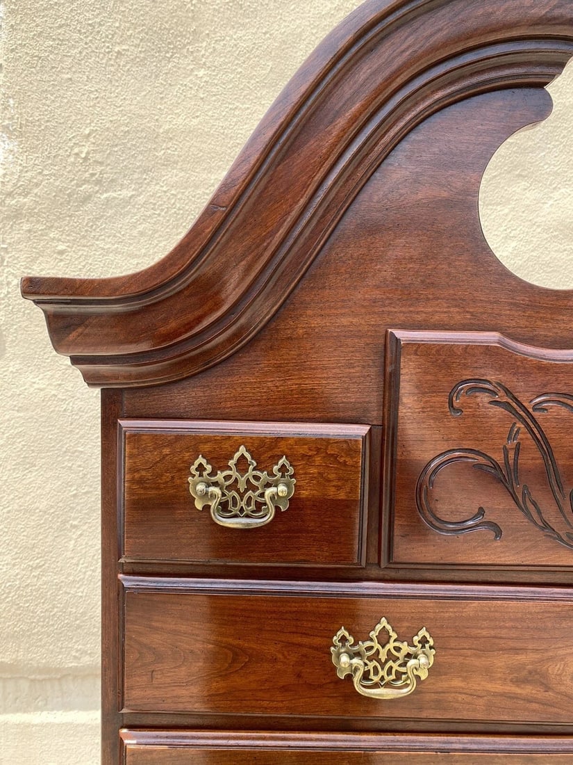 Vintage Thomasville Queen Anne Style Cherry Wood Highboy Tall Chest Dresser - 7