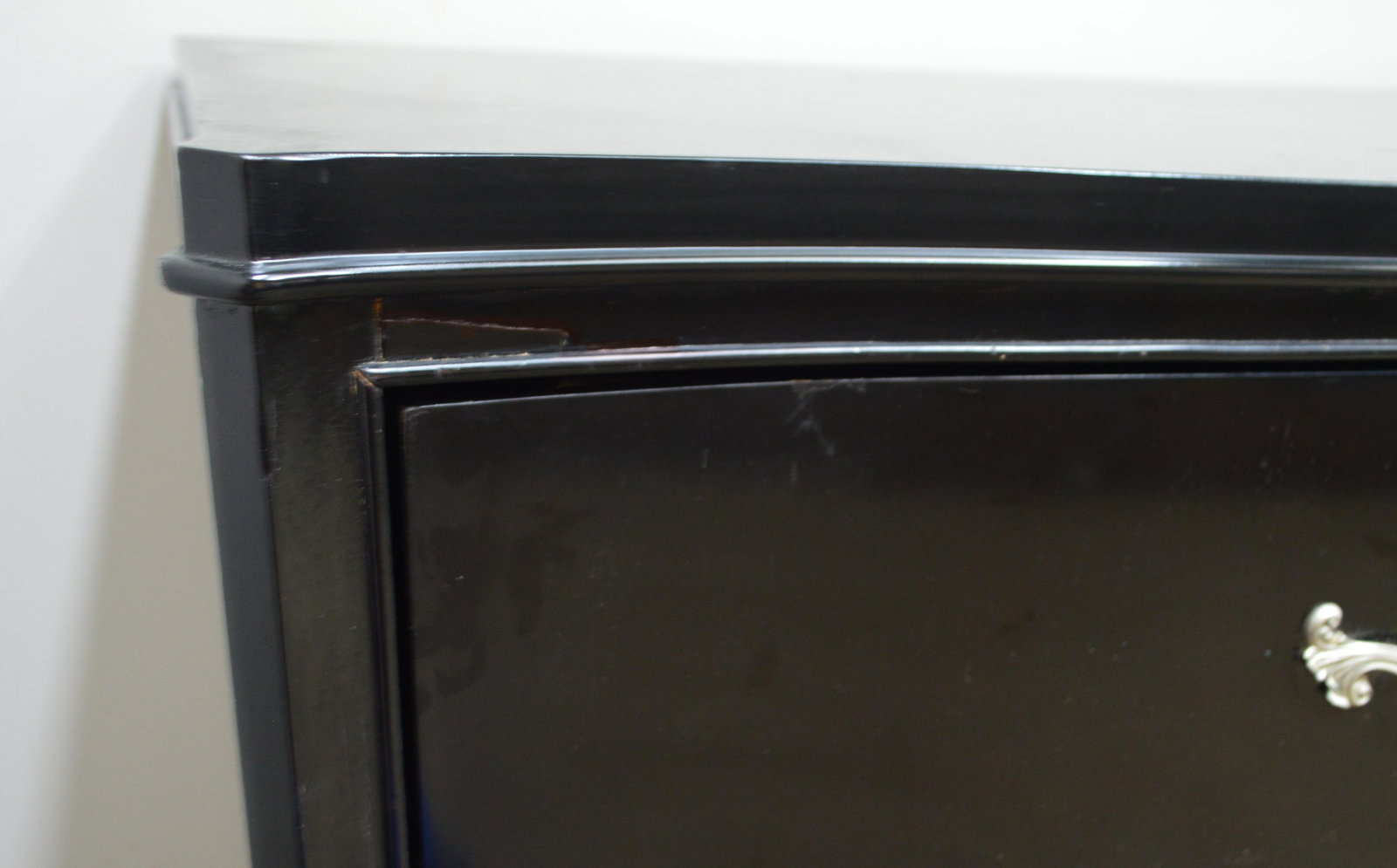 Ralph Lauren Dresser With Protective Glass Top - 9