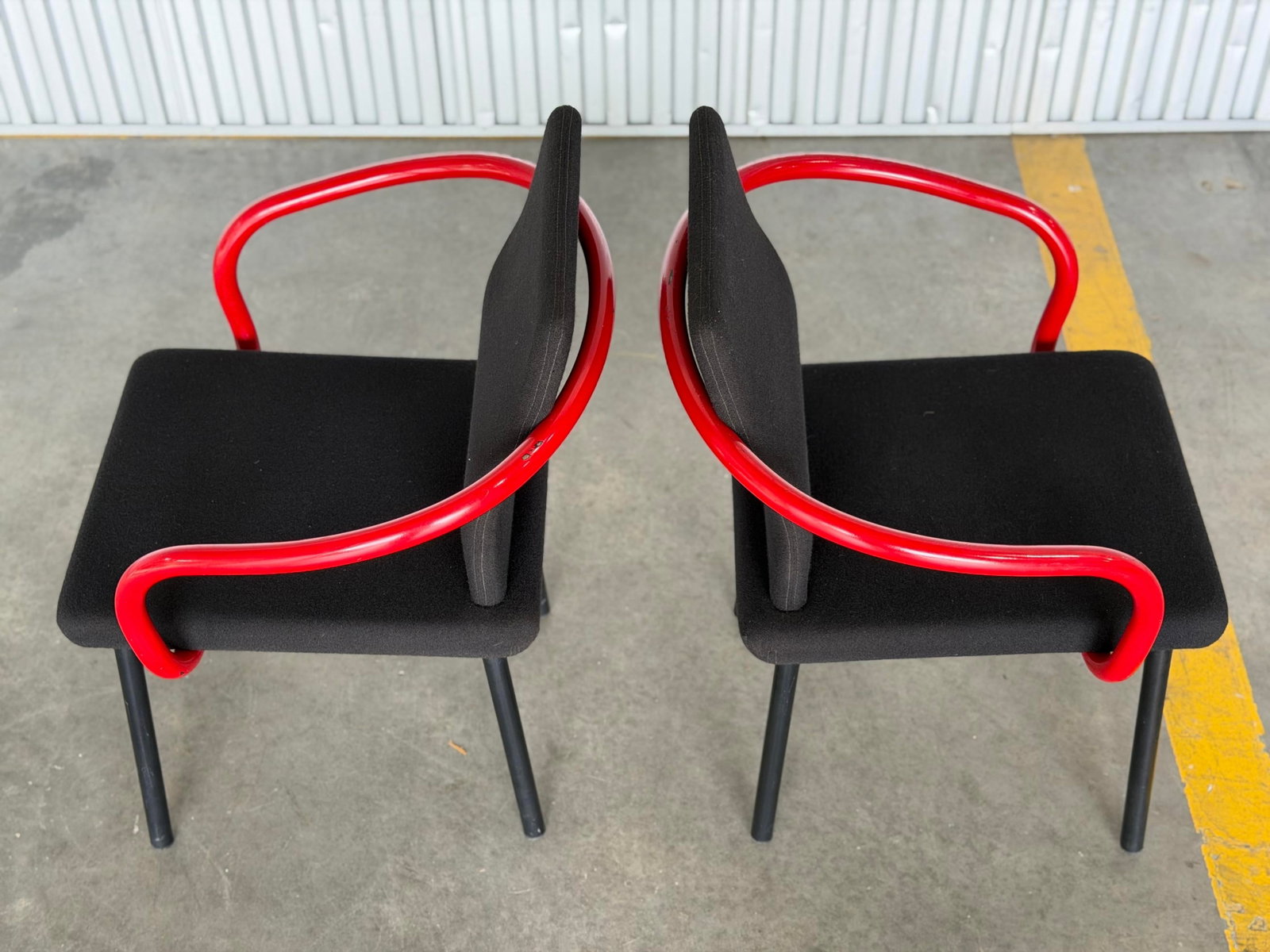 1990s Set of 2 Ettore Sottsass Mandarin Chairs by Knoll - Black + Red Post Modern - 3
