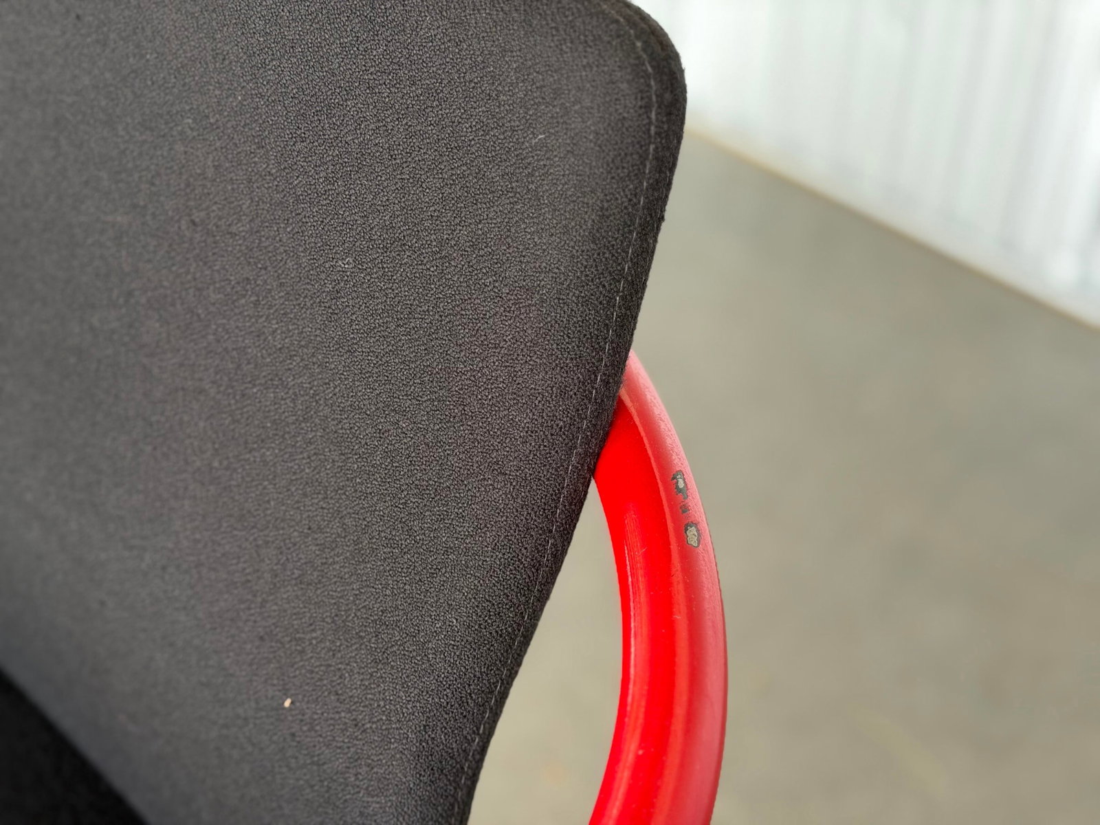 1990s Set of 2 Ettore Sottsass Mandarin Chairs by Knoll - Black + Red Post Modern - 9