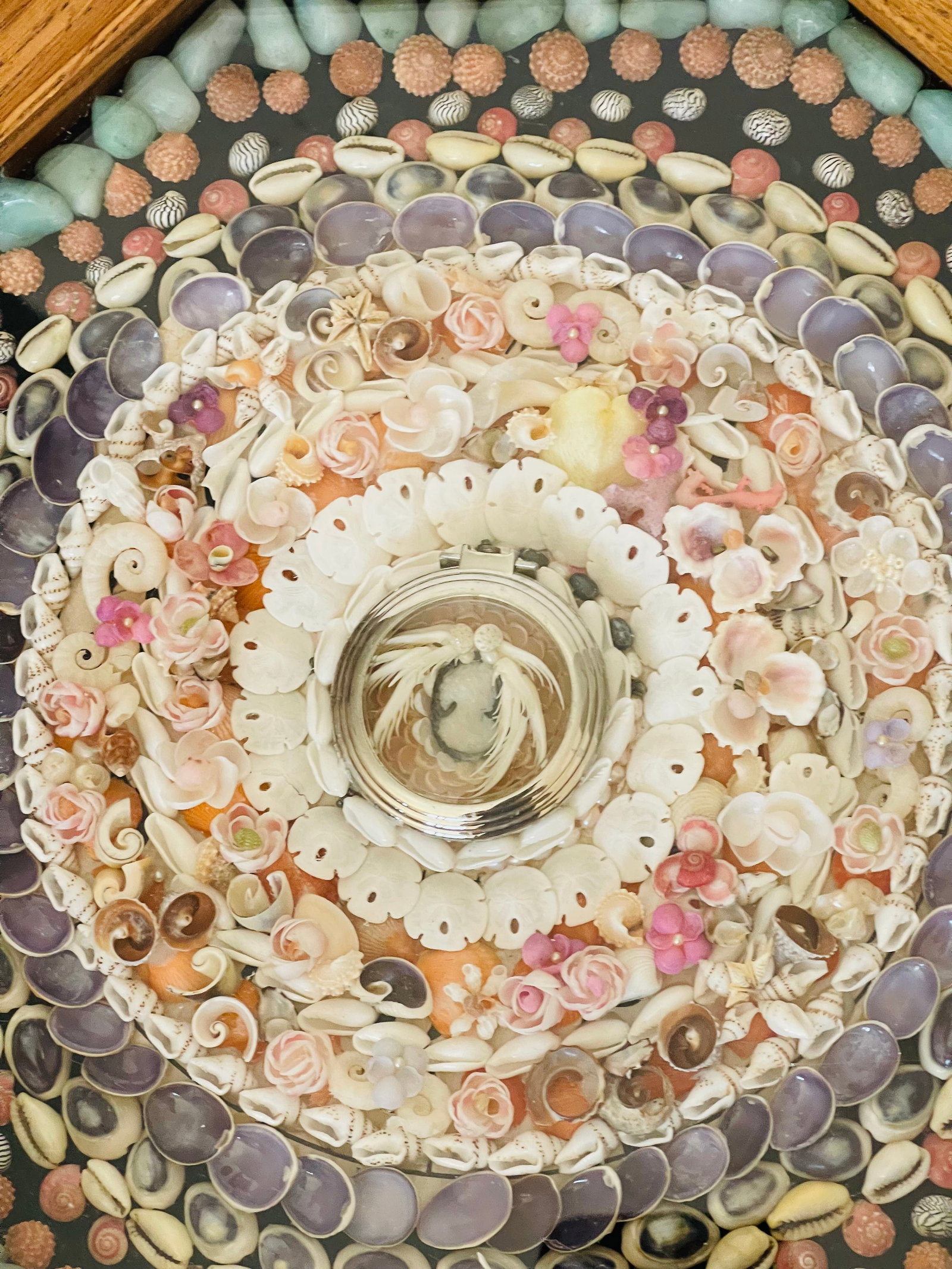 1950s Exquisite Vintage Sailors Valentines Sea Shells and Cameo - 4