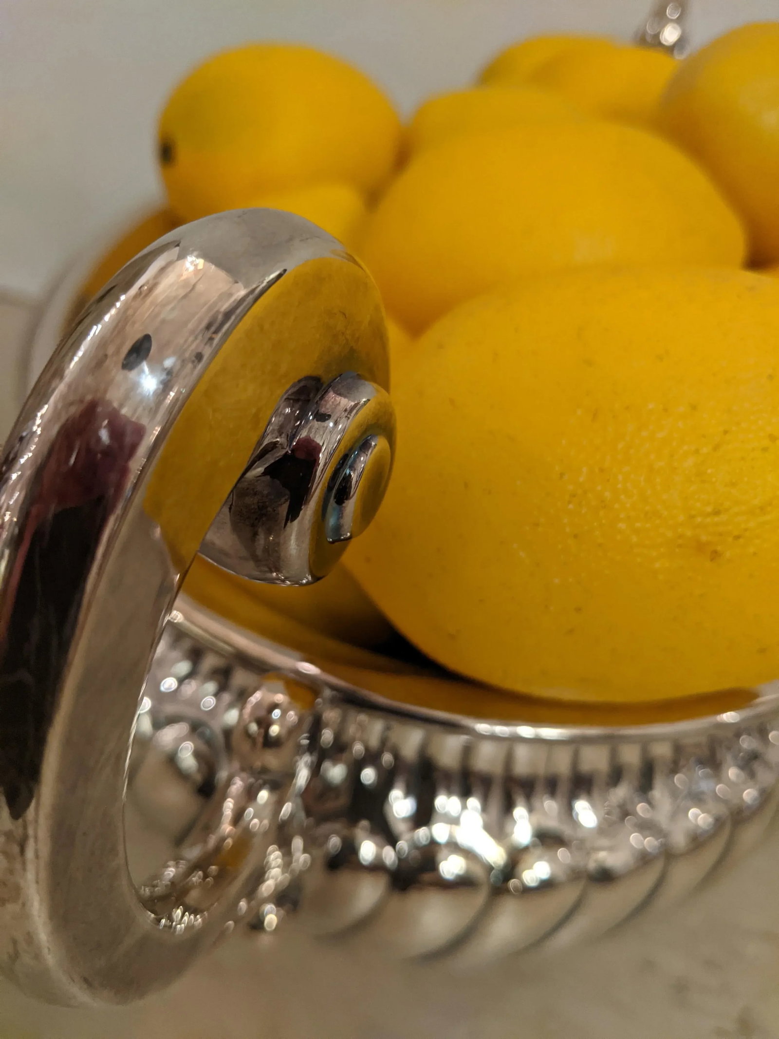 Silverplate Tureen With Lemons - 2
