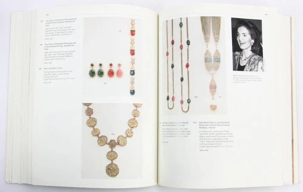 Auction Catalogue Jewelry From the Estate of Jacqueline Kennedy Onassis April 24th & 25th 1996 - 7