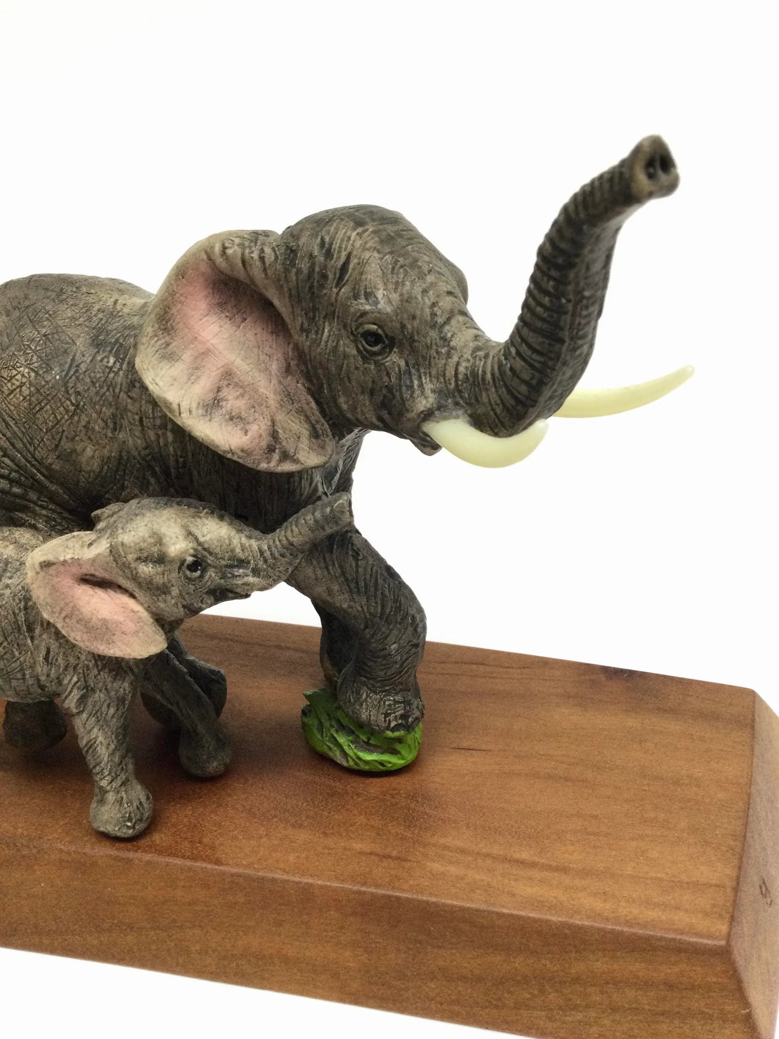 Vintage 1990's Maitland Smith High Quality Resin Elephant Sculpture - 12