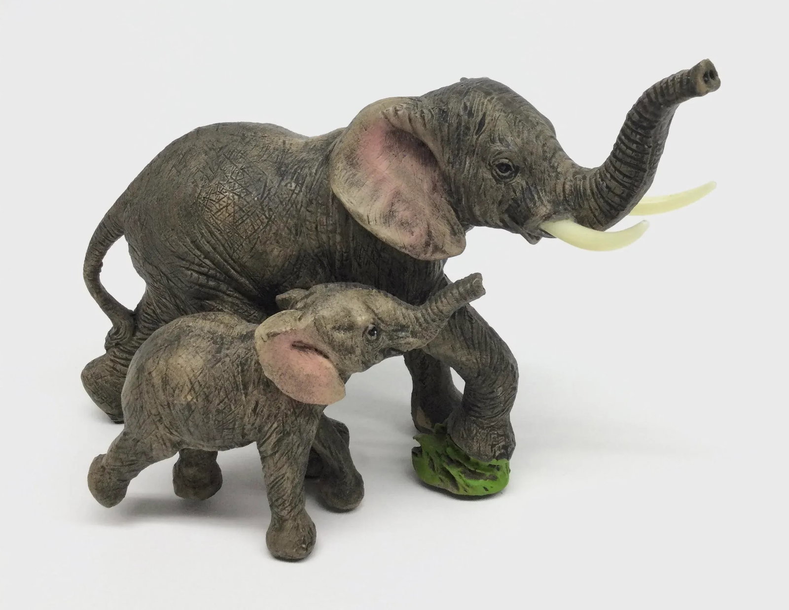 Vintage 1990's Maitland Smith High Quality Resin Elephant Sculpture - 13