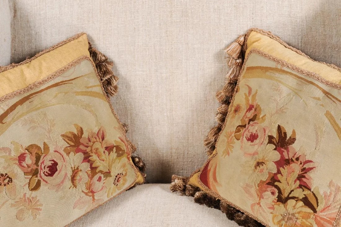 19th Century French Aubusson Tapestry Pillows with Roses and Tassels - a Pair - 8