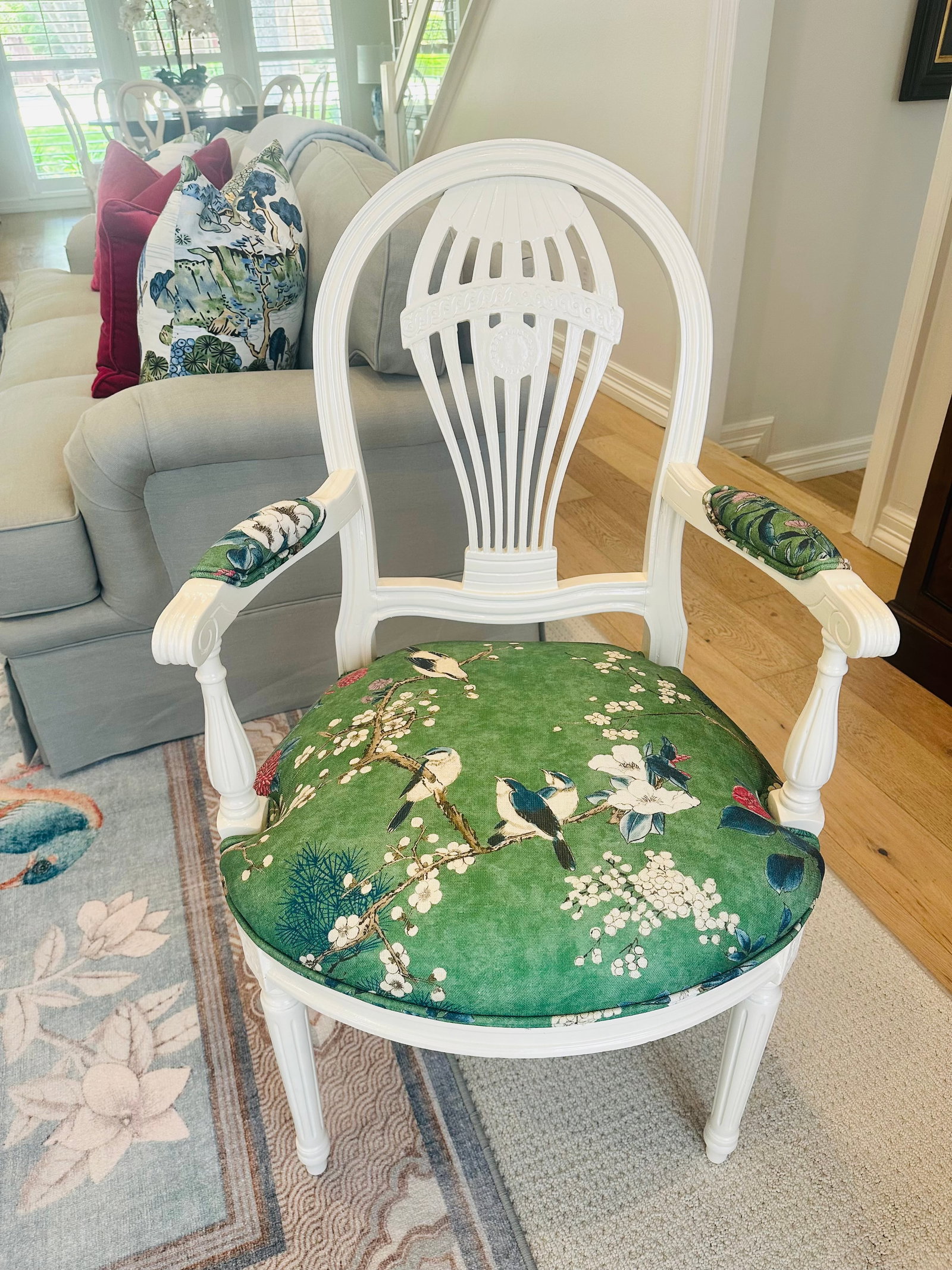 20th-Century Louis XVI Style Neoclassical Armchairs, Newly Reimagined - Thibaut Katsura in Emerald - 8
