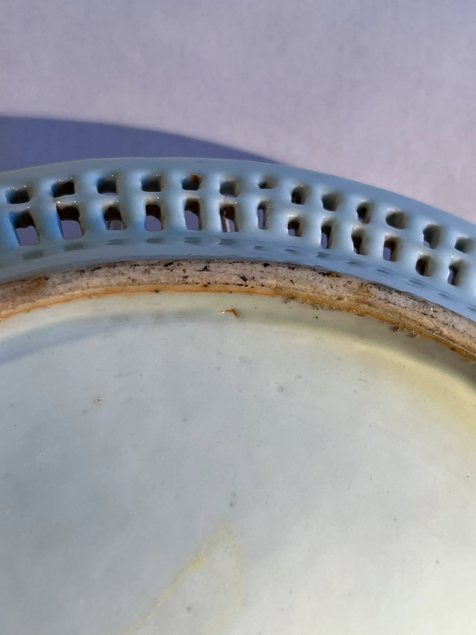 19th Century Chinese Rose Medallion Pierced Platter - 6