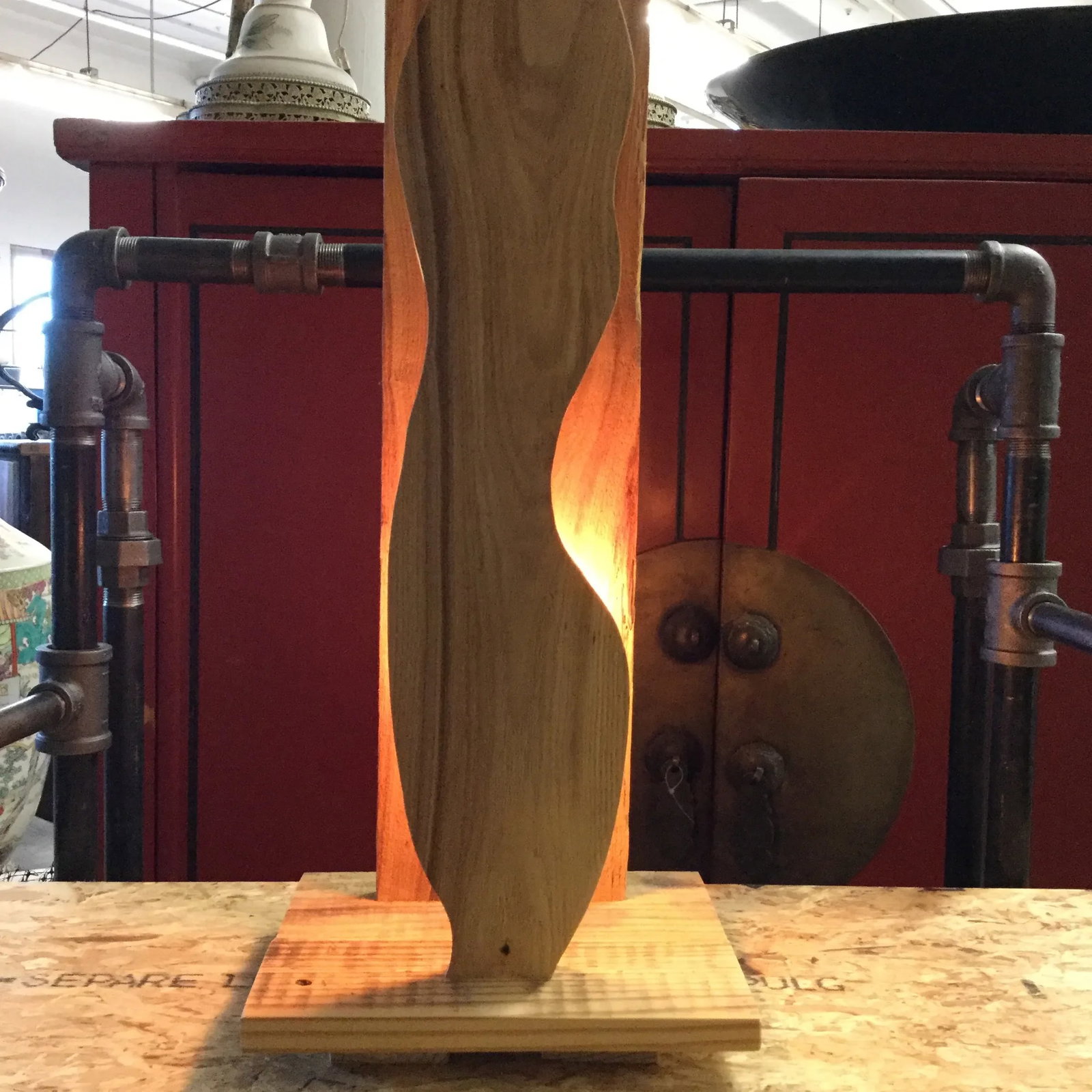 Rustic Industrial Artisan Wood Sculpture Table Lamp - 10