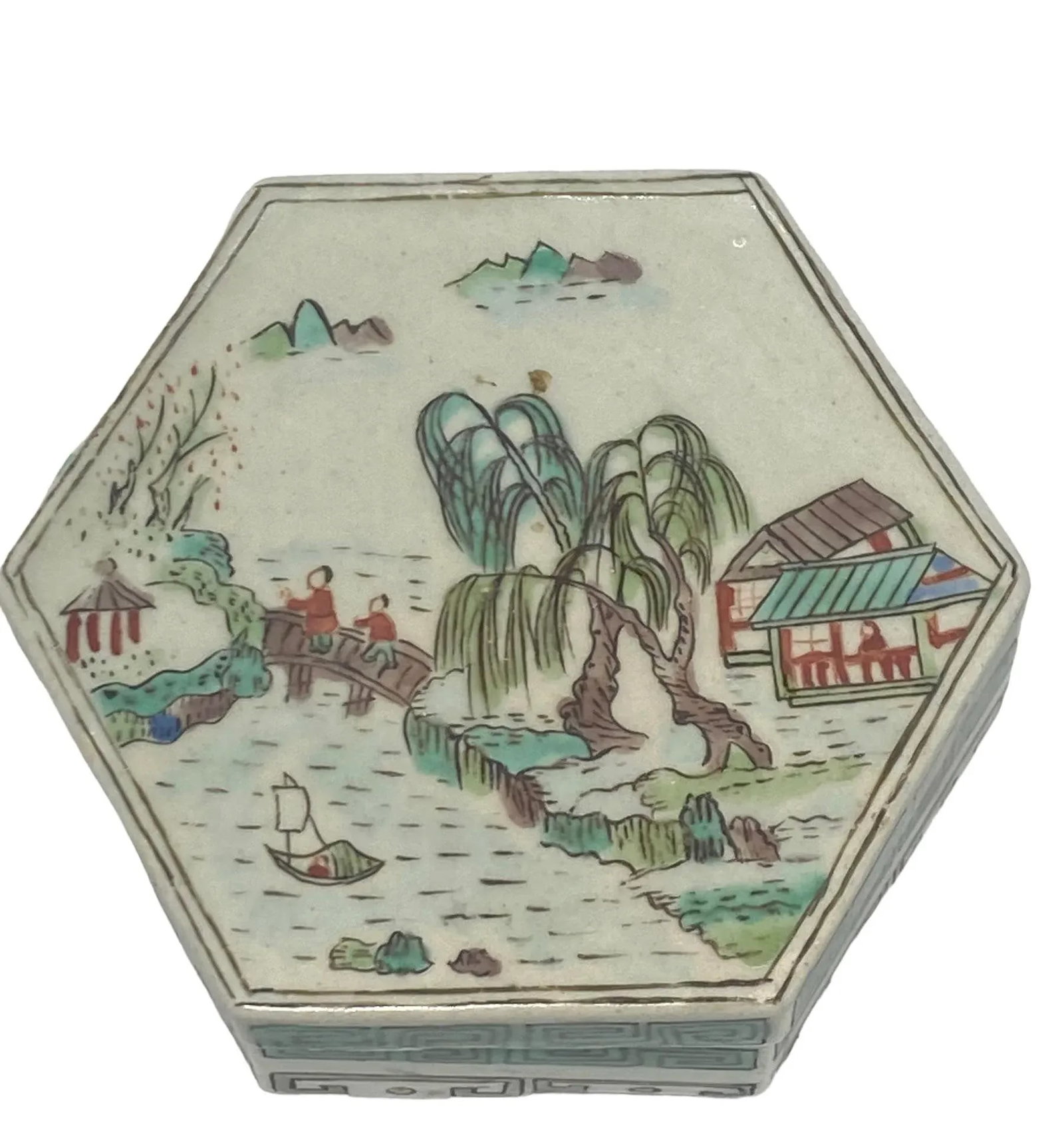Early 20th Century Small Chinese Famille Verte Hexagonal Porcelain Hand Painted Boxes With Lids - Se - 3