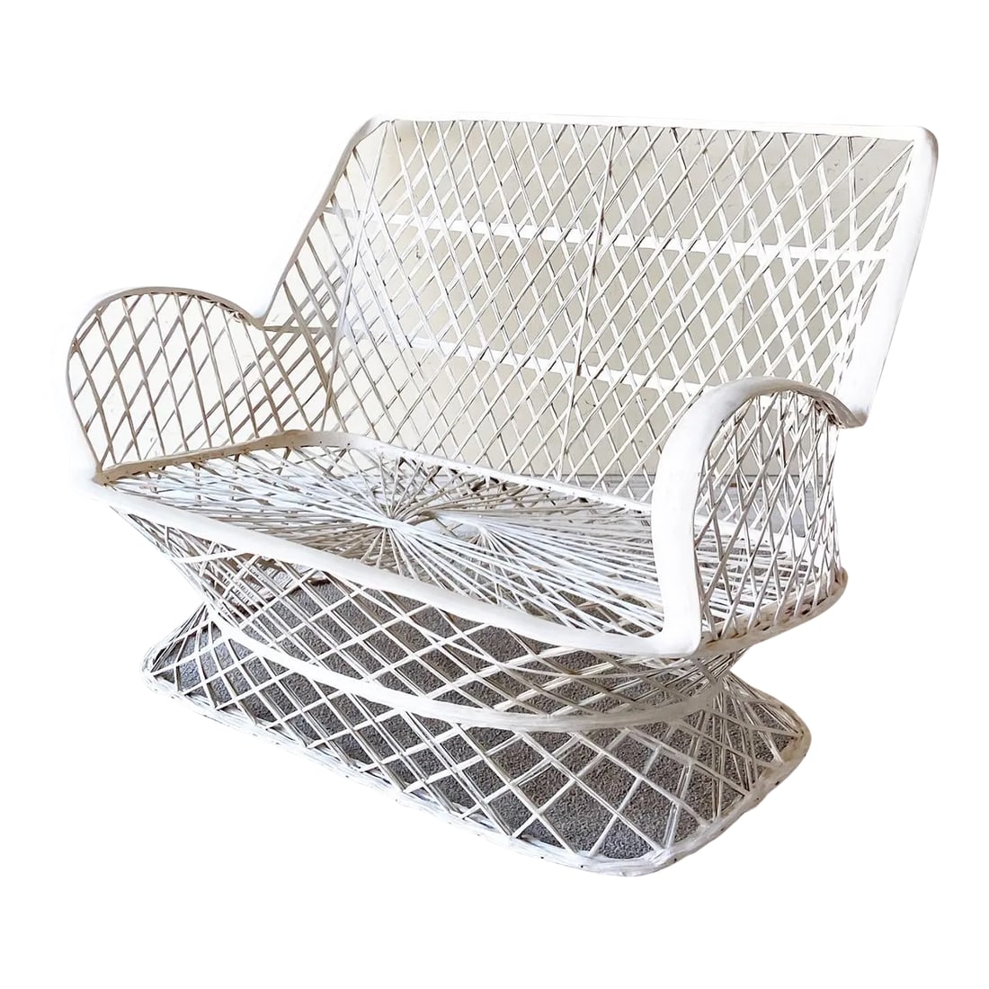 Mid Century Modern Spun Fiberglass Loveseat: Amazing vintage mid century modern Russell Woodard spun fiberglass love seat. Features an off white finish. Loveseat B Condition: Alterations: Original Condition Unaltered Imperfections: Some Imperfec