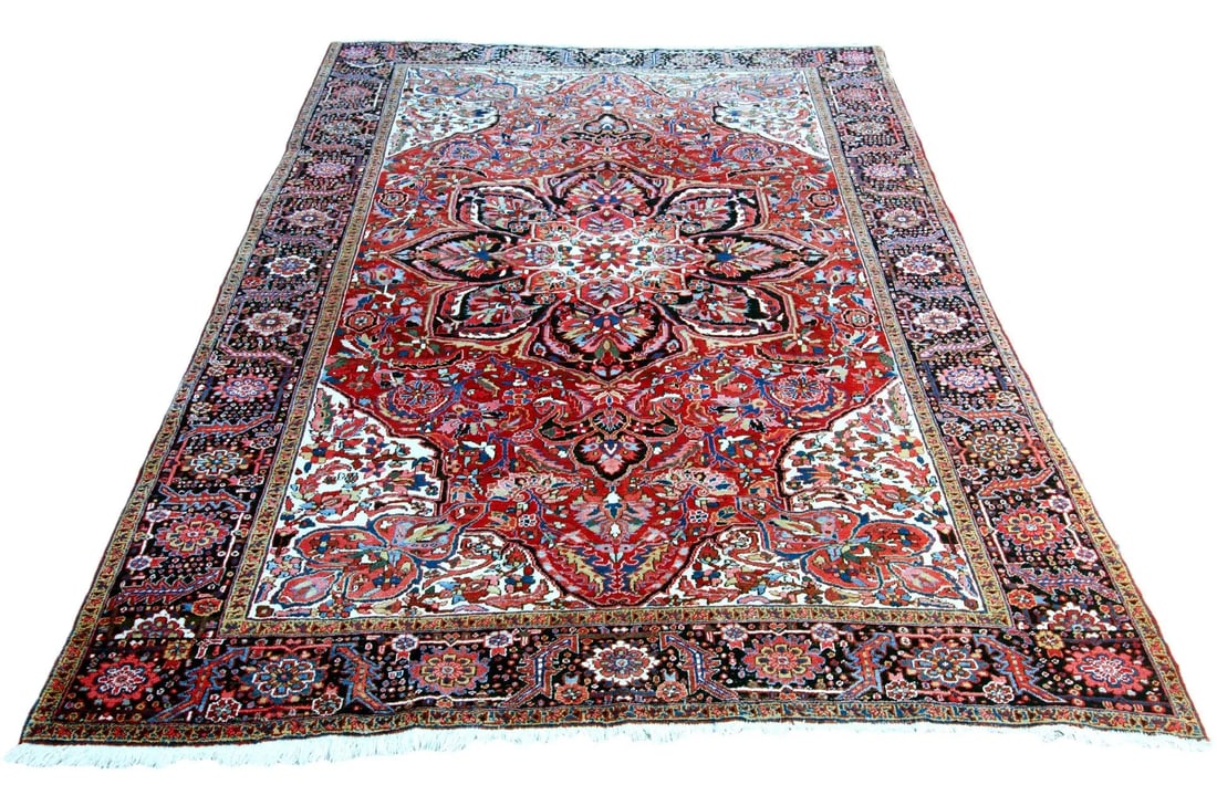 Antique Persian Heriz Rug - 9' 11" by 13' 1" - 2