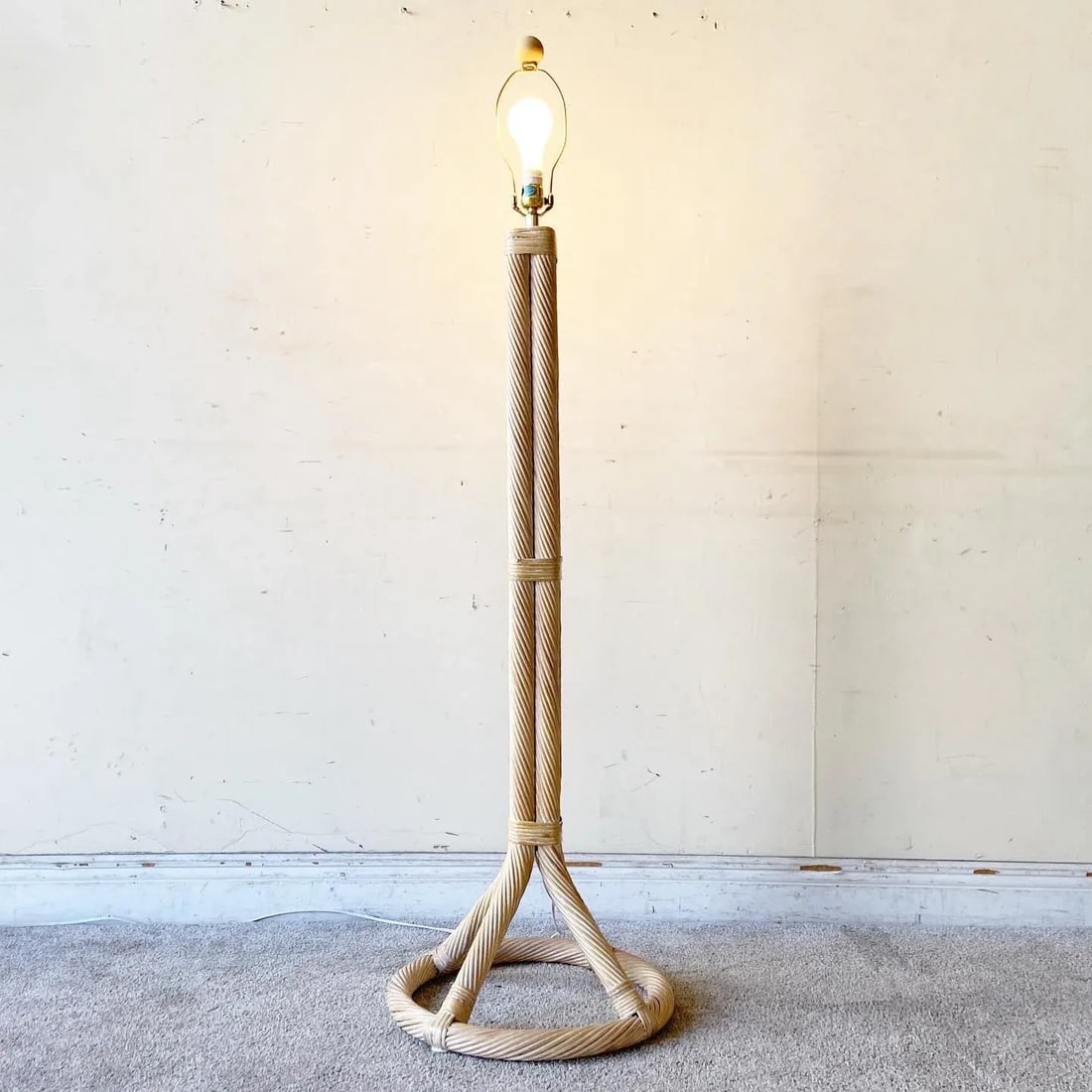 Boho Chic Twisted Pencil Reed Floor Lamp - 2