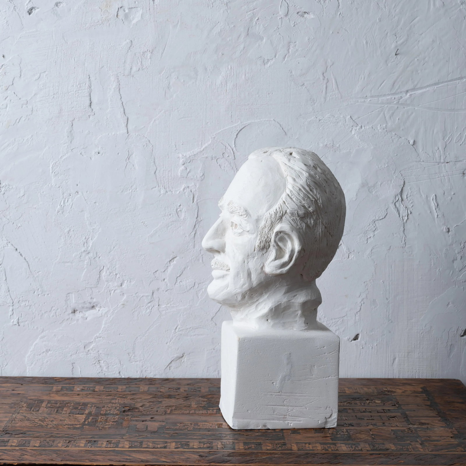 Rosario Russell Fiore Plaster Bust - 6