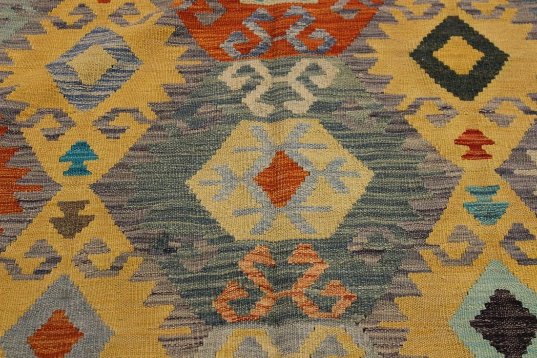 Boho Chic Kilim Gold Gray Wool Rug - 6'7" X 9'10" - 4