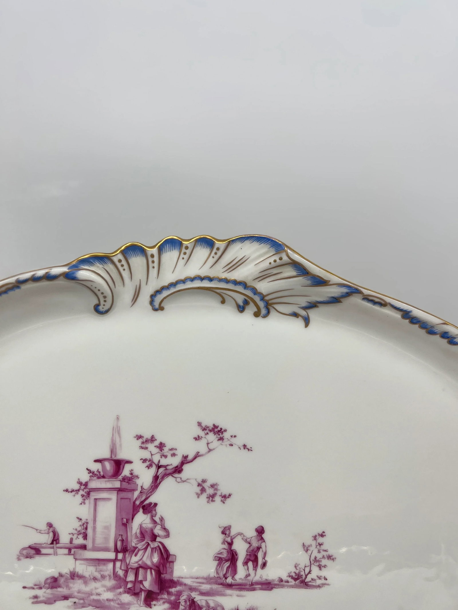 Herend Porcelain Puce Classical & Shell Bordered Platter Circa 1916 - 3