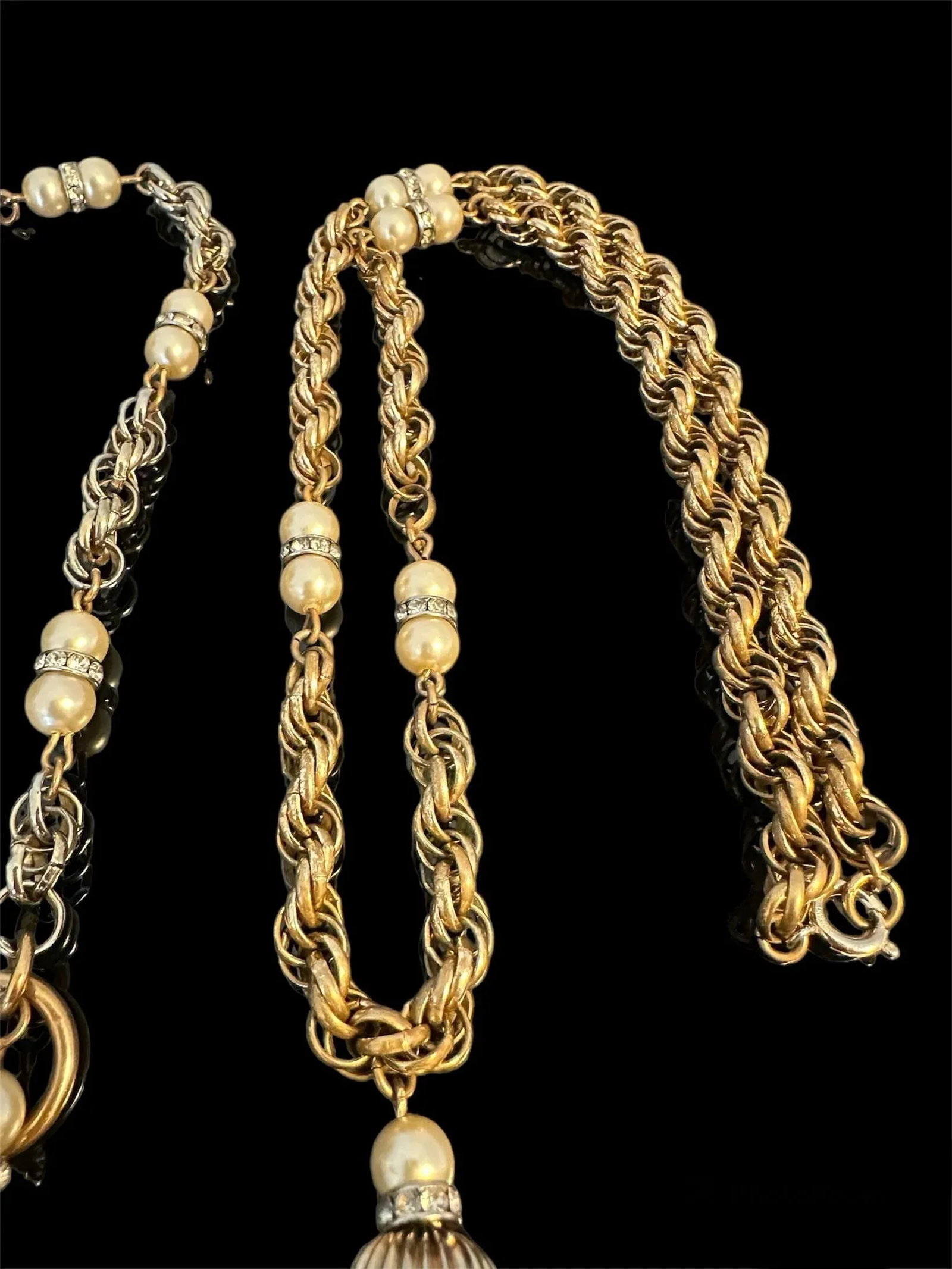Mid 20th Century Trifari Chainlink Tassel Faux Pearl Rhinestone Necklace and Bracelet Set - 2 Pieces - 5