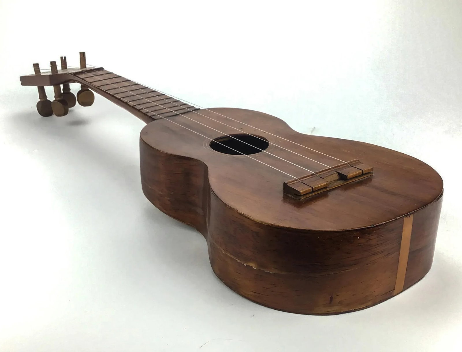 Antique Aloha Soprano Ukulele - 3