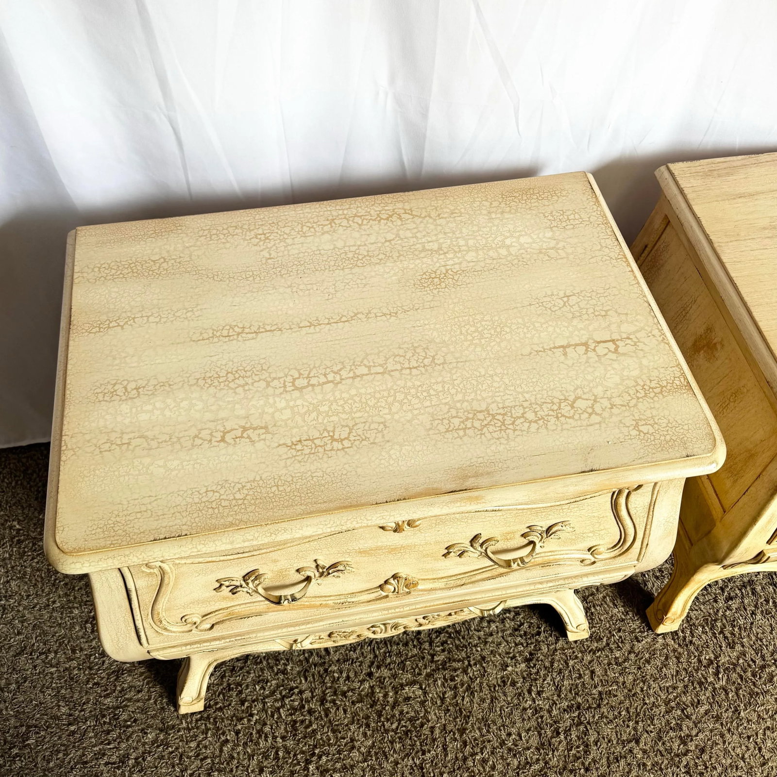 Vintage Italian Wooden Bombe Nighstands/Commodes With Cream Distressed Crackle Finish - A Pair - 9