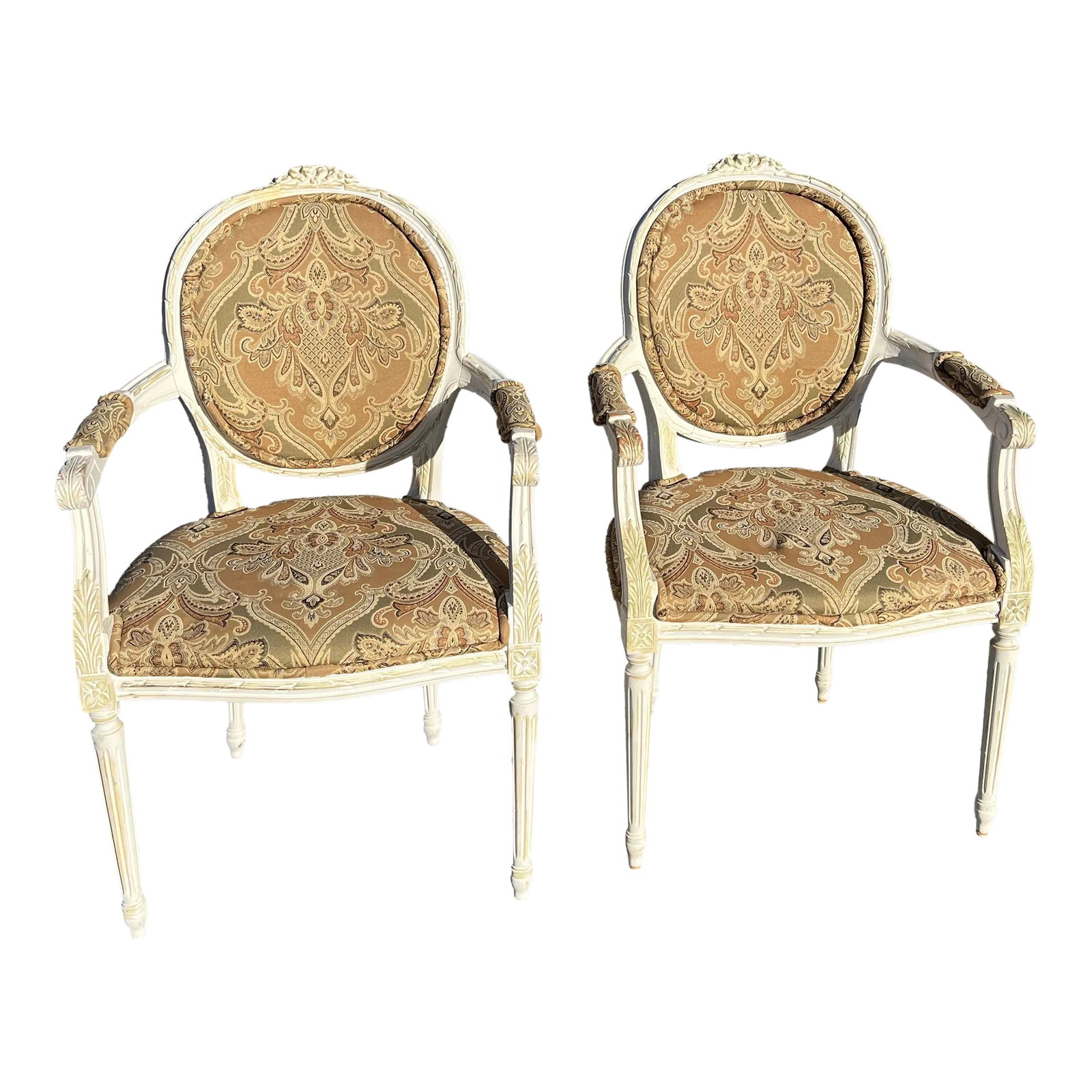 1970s Pair of Vintage White Wooden Chairs With Designed Fabric: Up for consideration is a beautiful pair of white wooden vintage chairs. These would look lovely in your home and they are a great find for the interior design enthusiast. Please check out my other