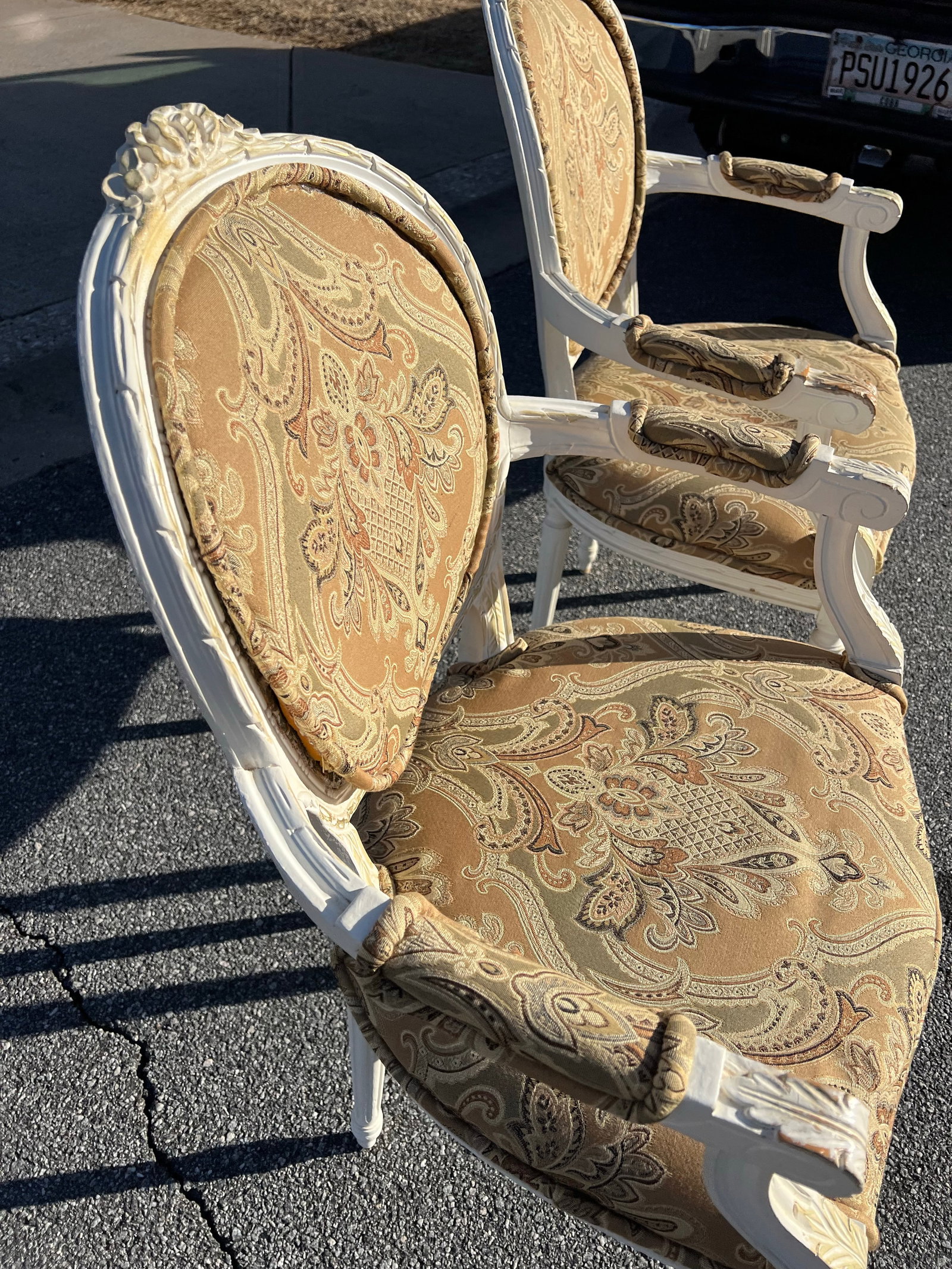 1970s Pair of Vintage White Wooden Chairs With Designed Fabric - 2