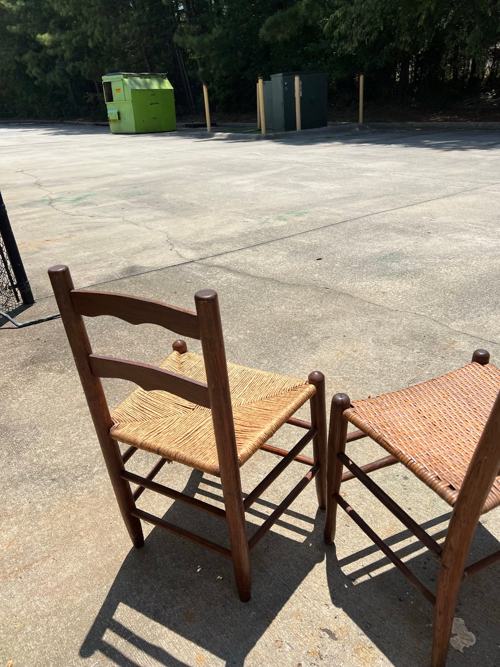 Pair of 1970s Americana Ladder Back Chairs - 2