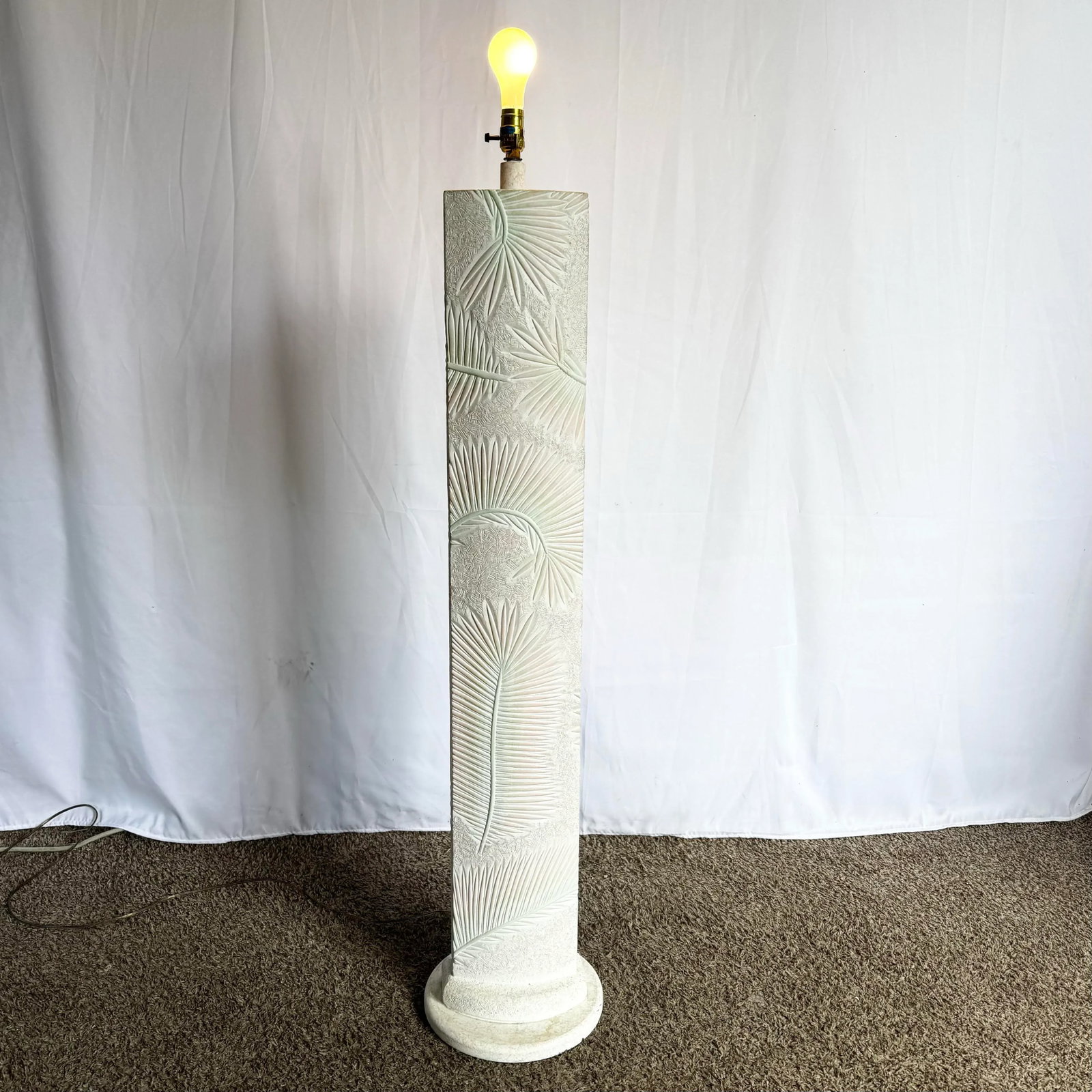 Postmodern Pink and Green on White Palm Frawn Sculpted Plaster Floor Lamp - 11