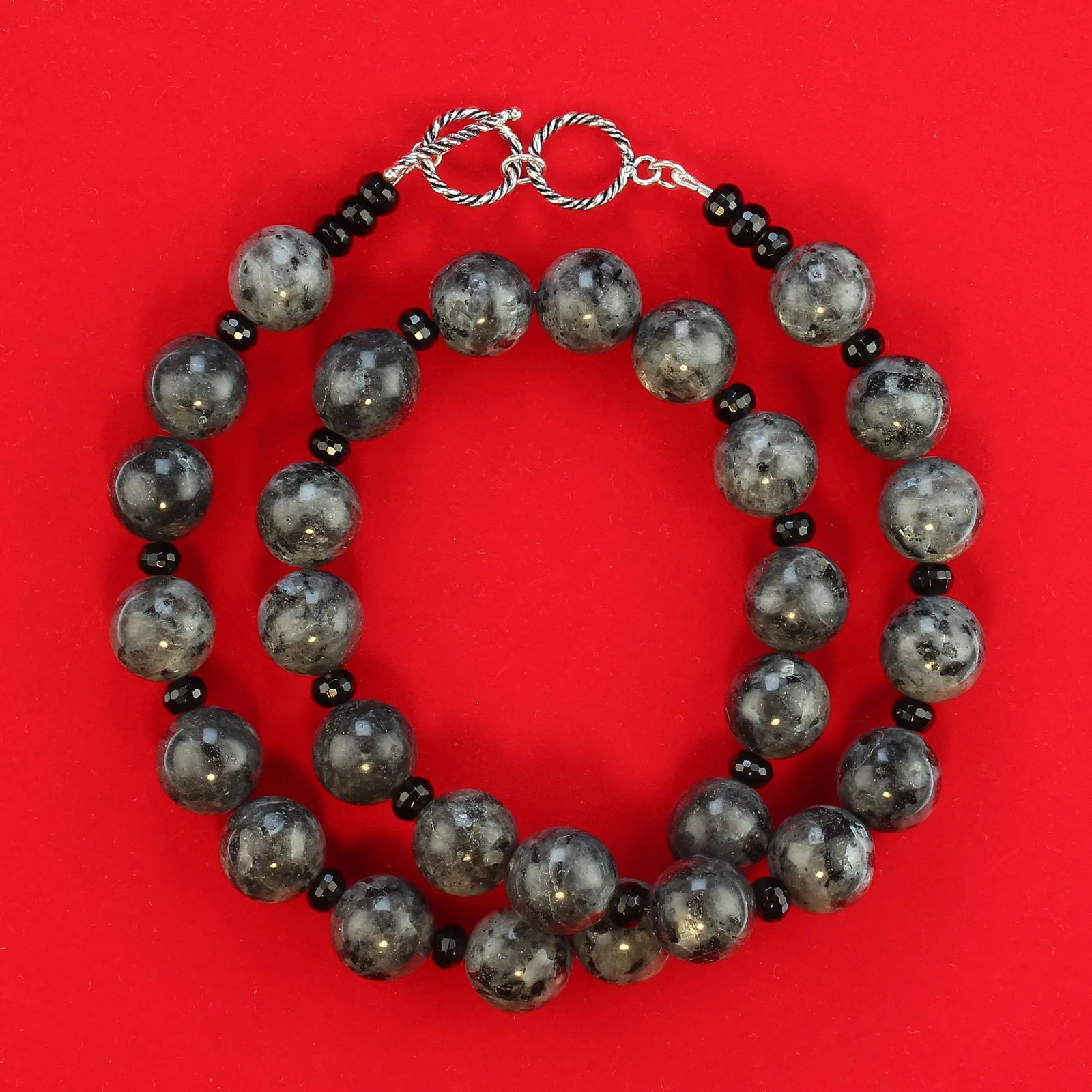 Larvikite Gemstone and Black Onyx Necklace - 3